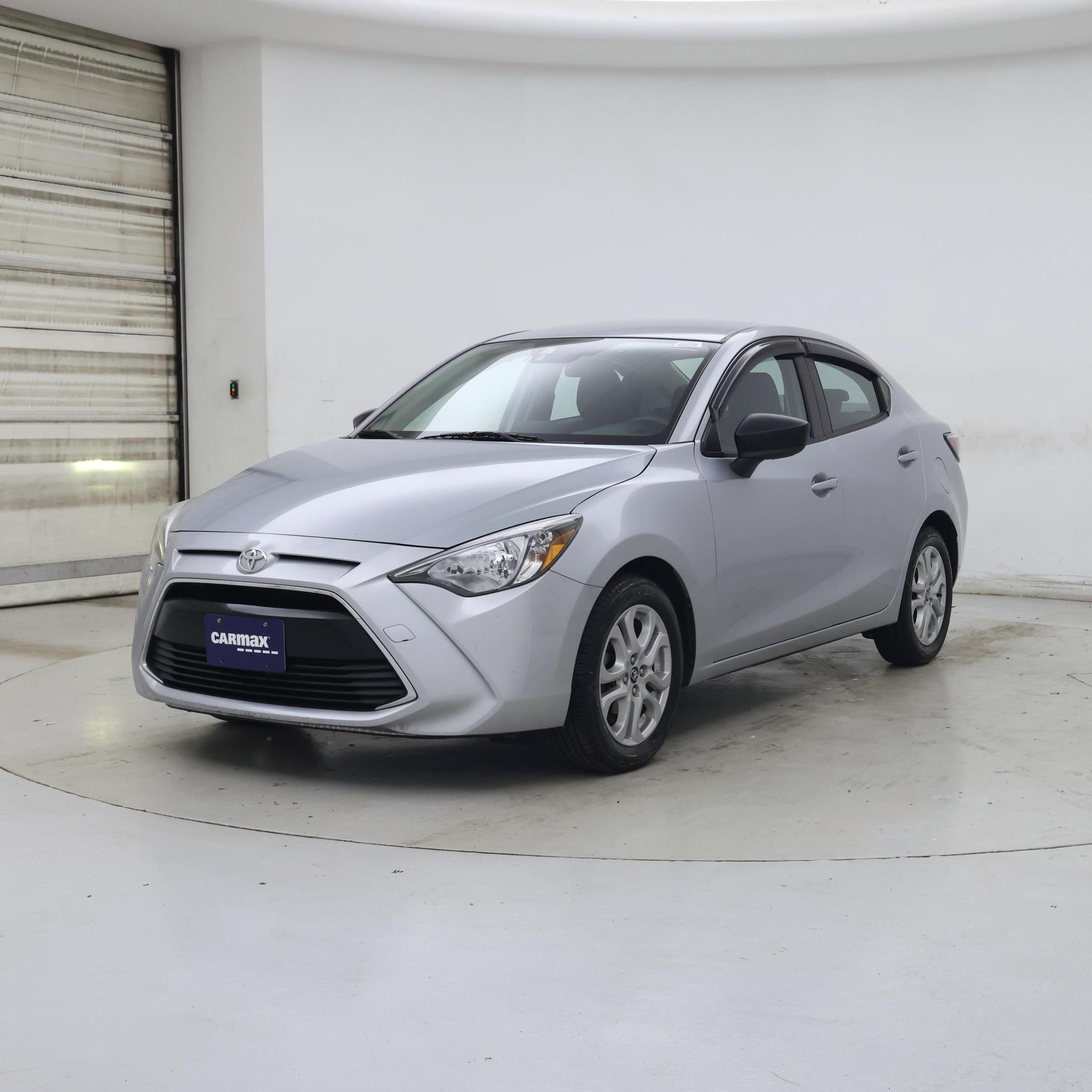 Thumbnail: 2018 Toyota Yaris iA - 4