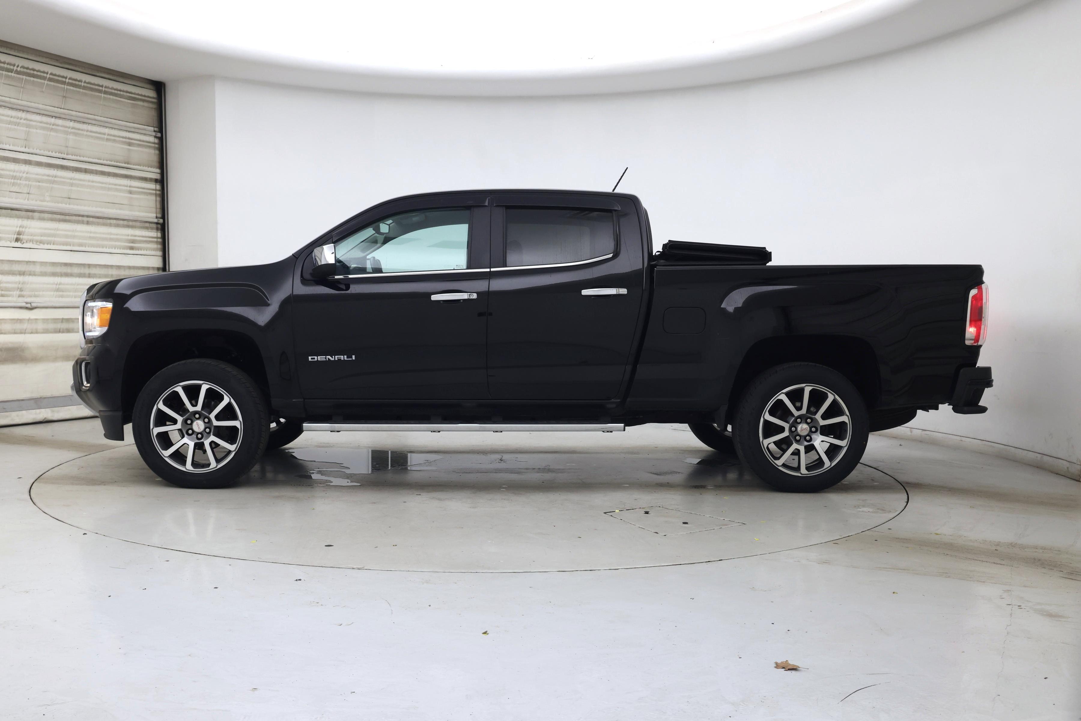 Thumbnail: 2020 GMC Canyon - 3
