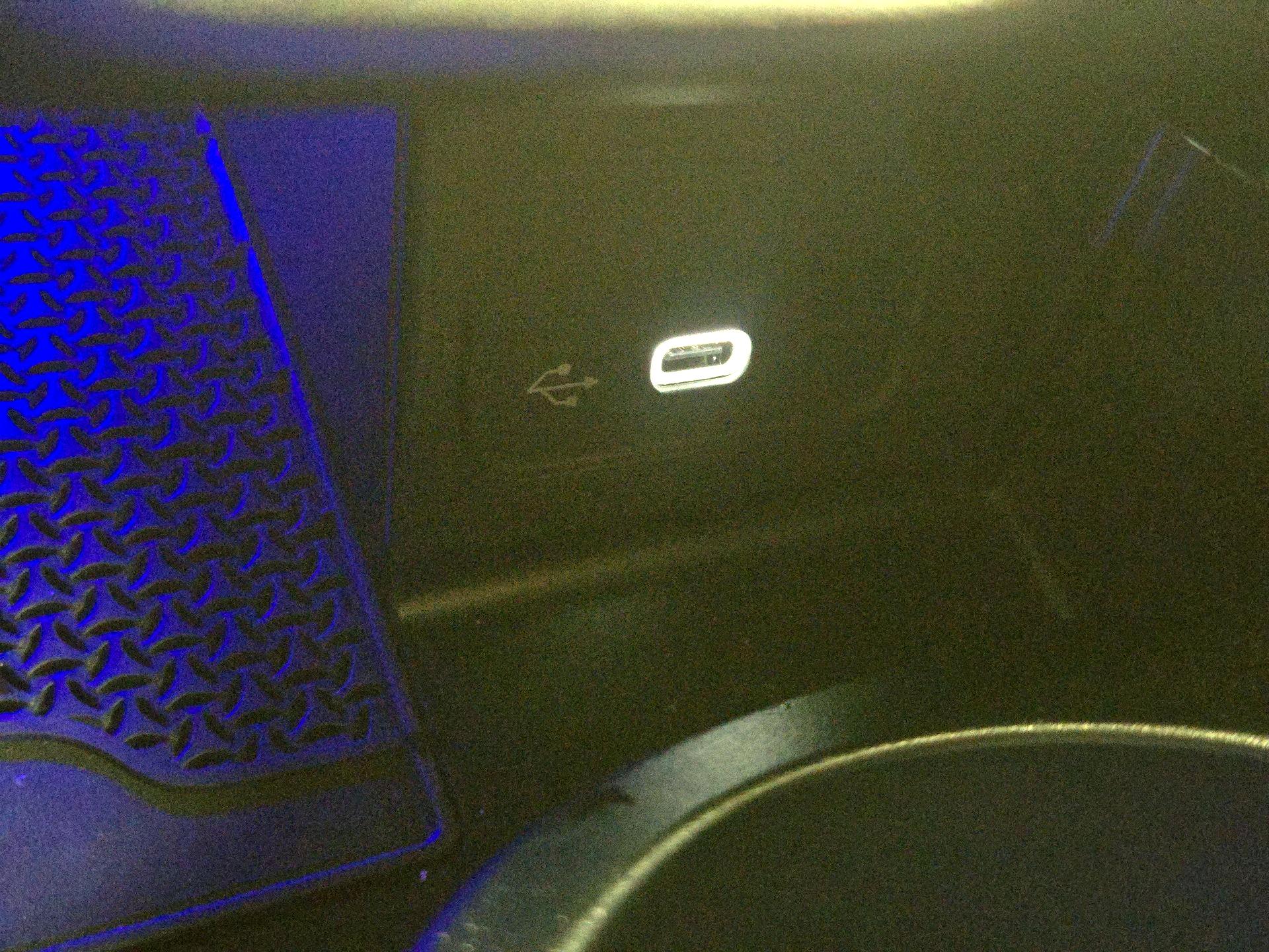 Thumbnail: 2022 Mercedes-Benz C-Class - 19