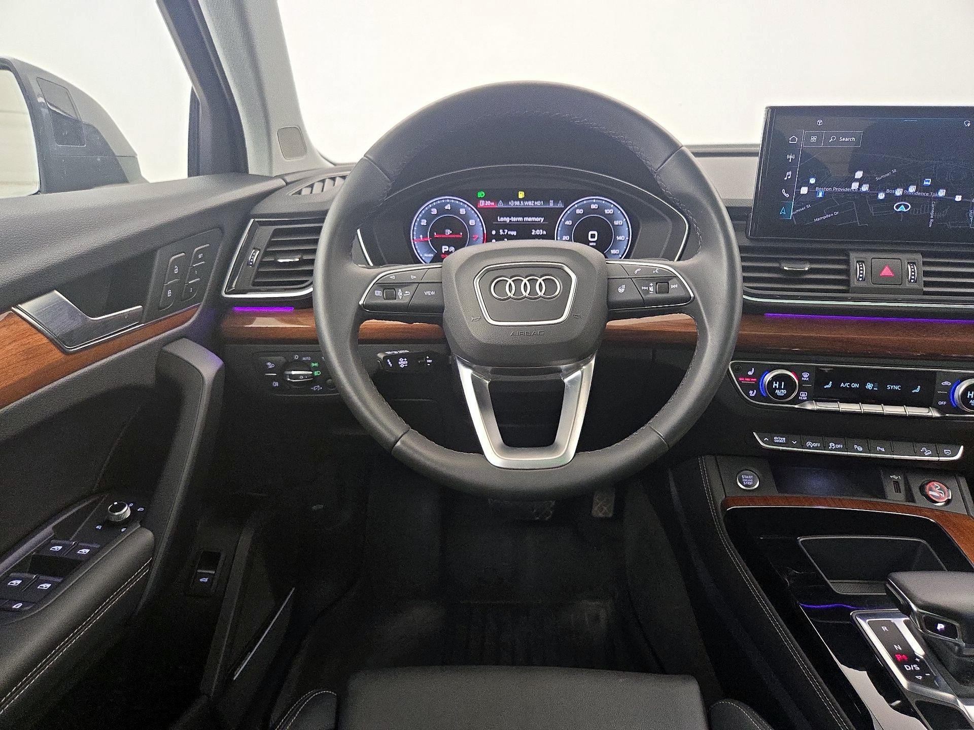 Thumbnail: 2022 Audi Q5 - 10