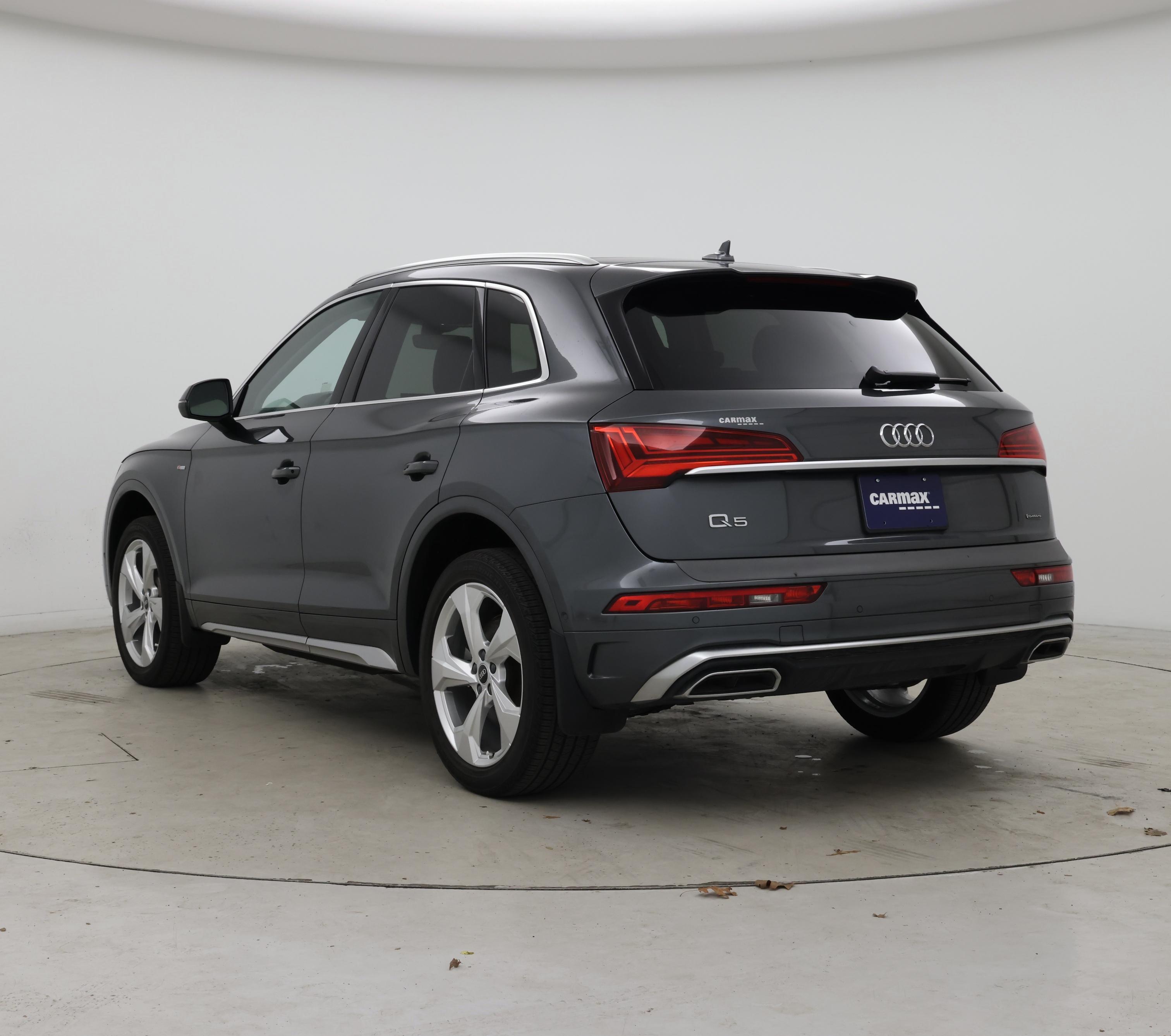 Thumbnail: 2022 Audi Q5 - 2