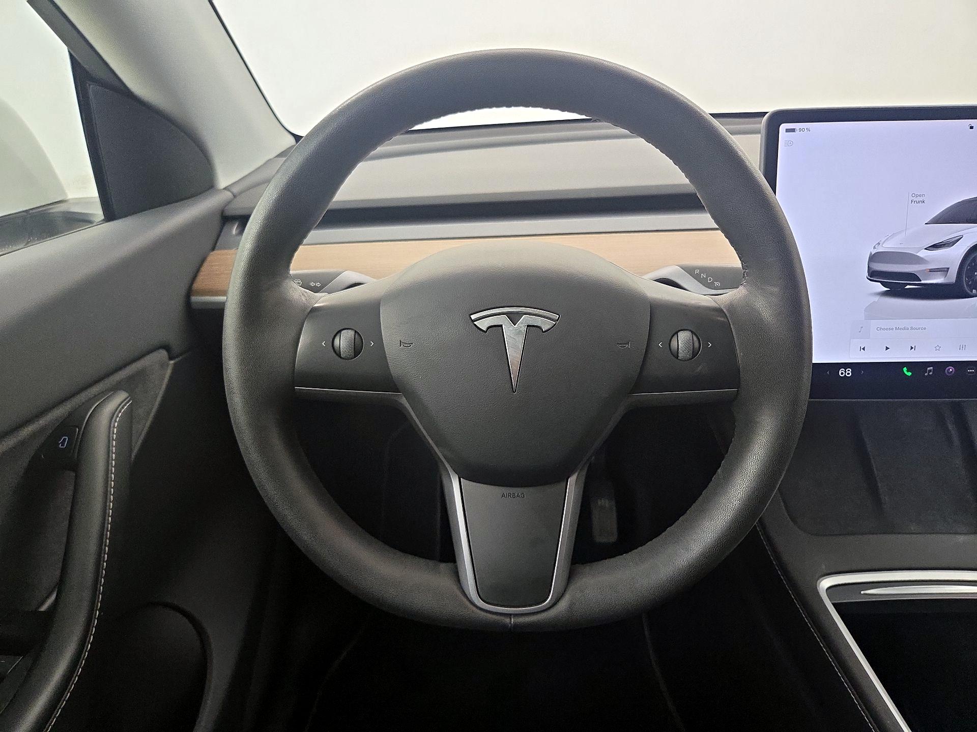 Thumbnail: 2022 Tesla Model Y - 10