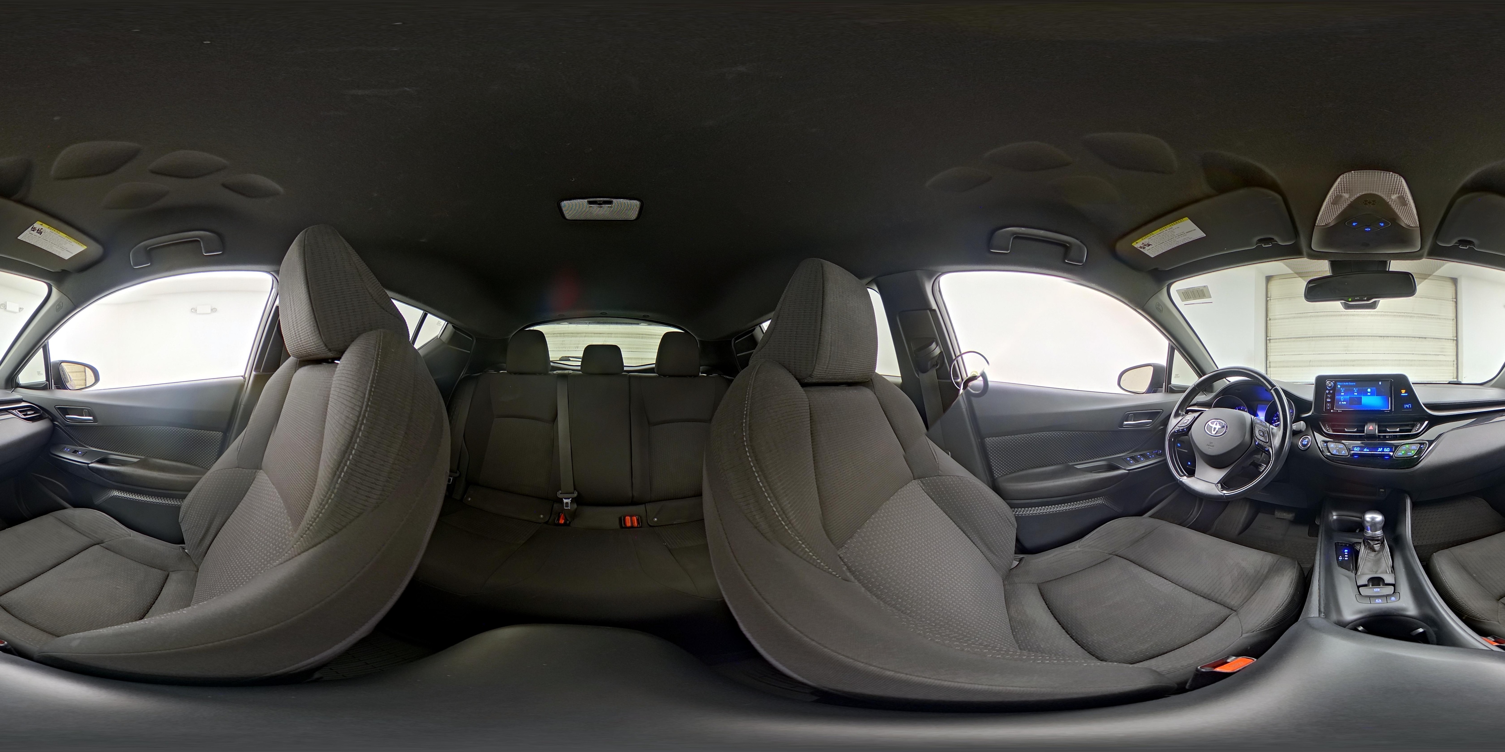 2018 Toyota C-HR XLE Premium - Photo 24