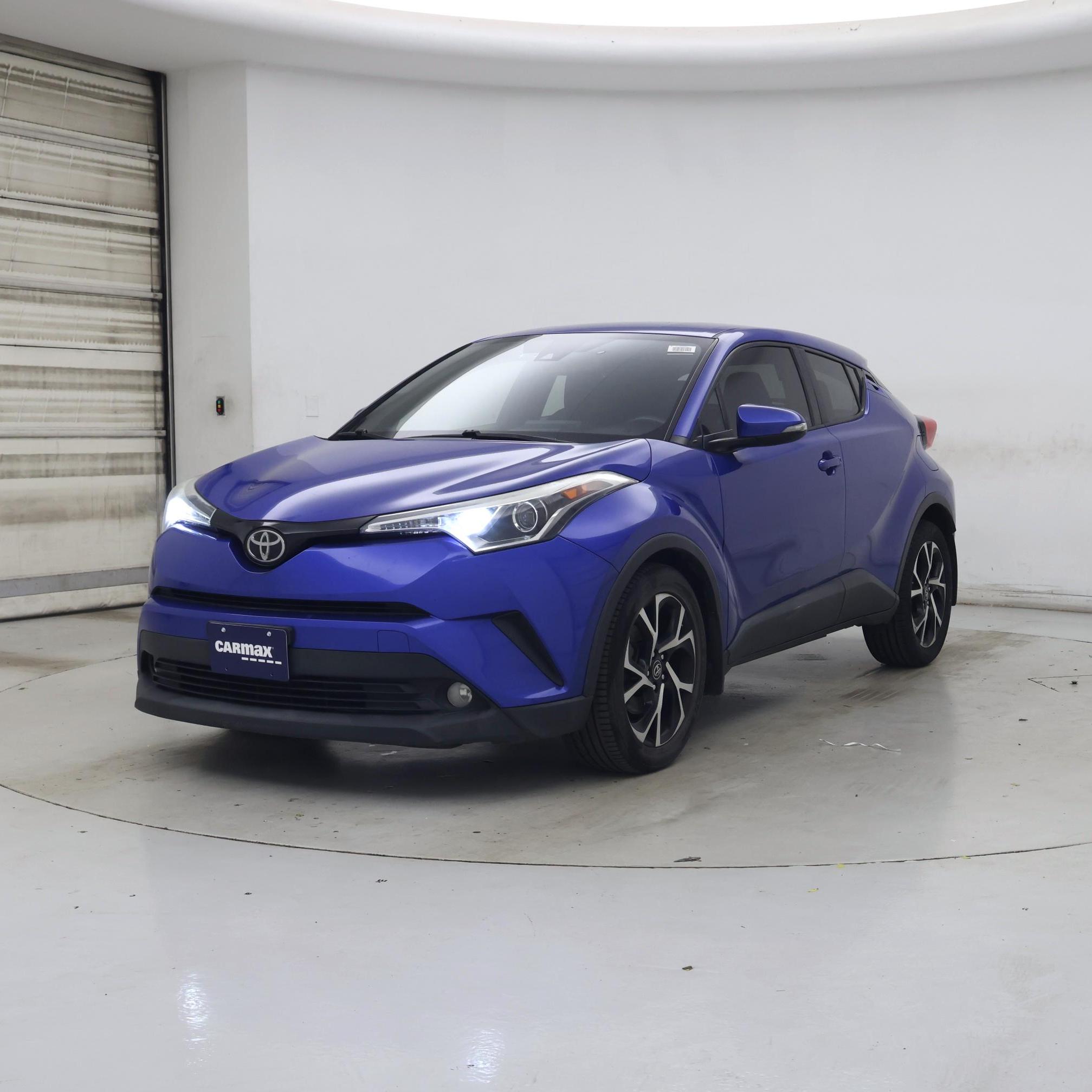 Thumbnail: 2018 Toyota C-HR - 4
