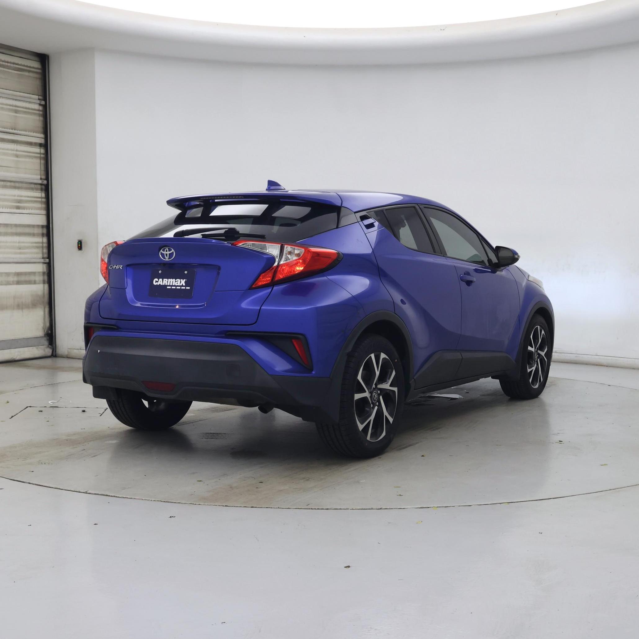 Thumbnail: 2018 Toyota C-HR - 8