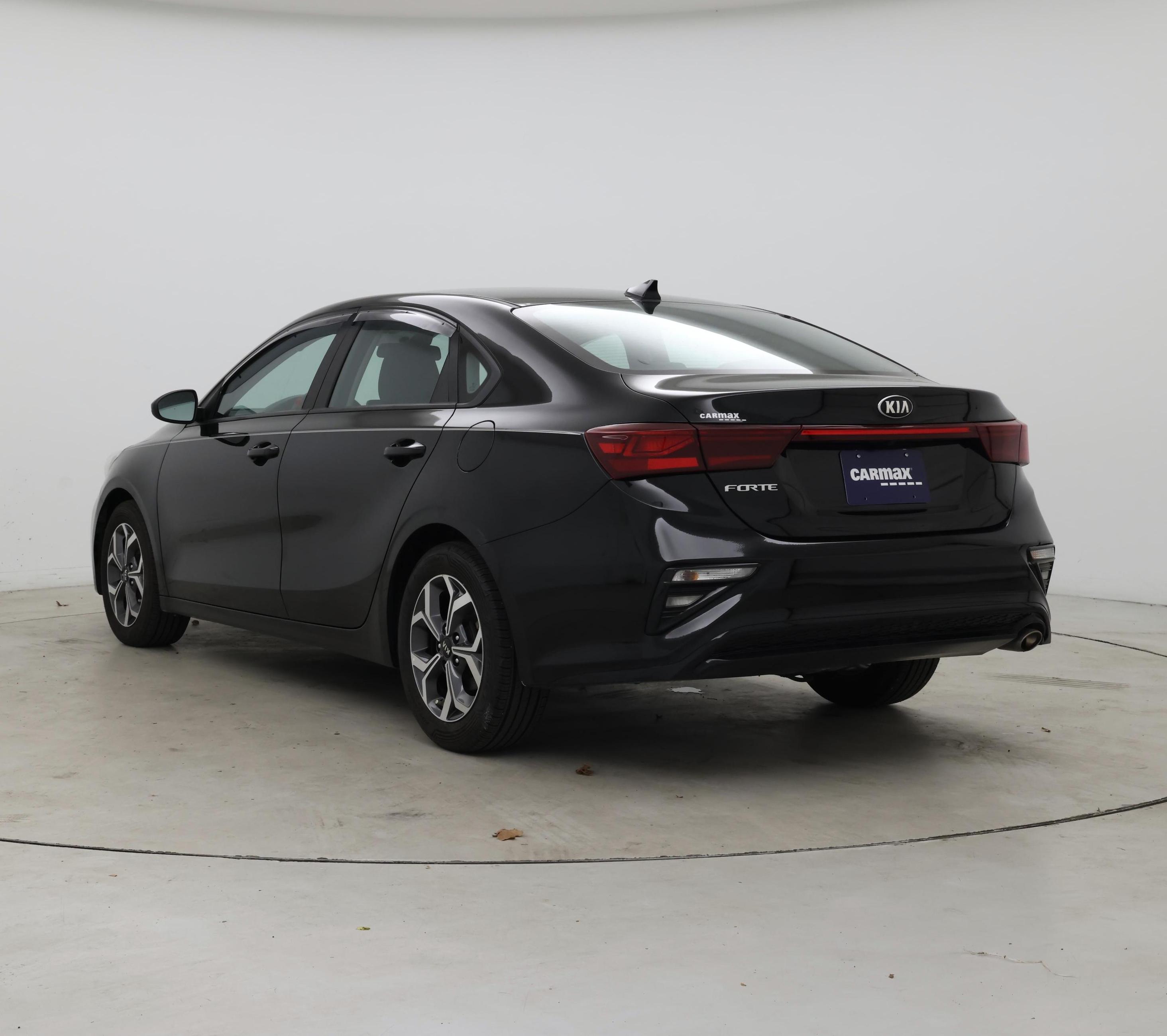 Thumbnail: 2021 Kia Forte - 2