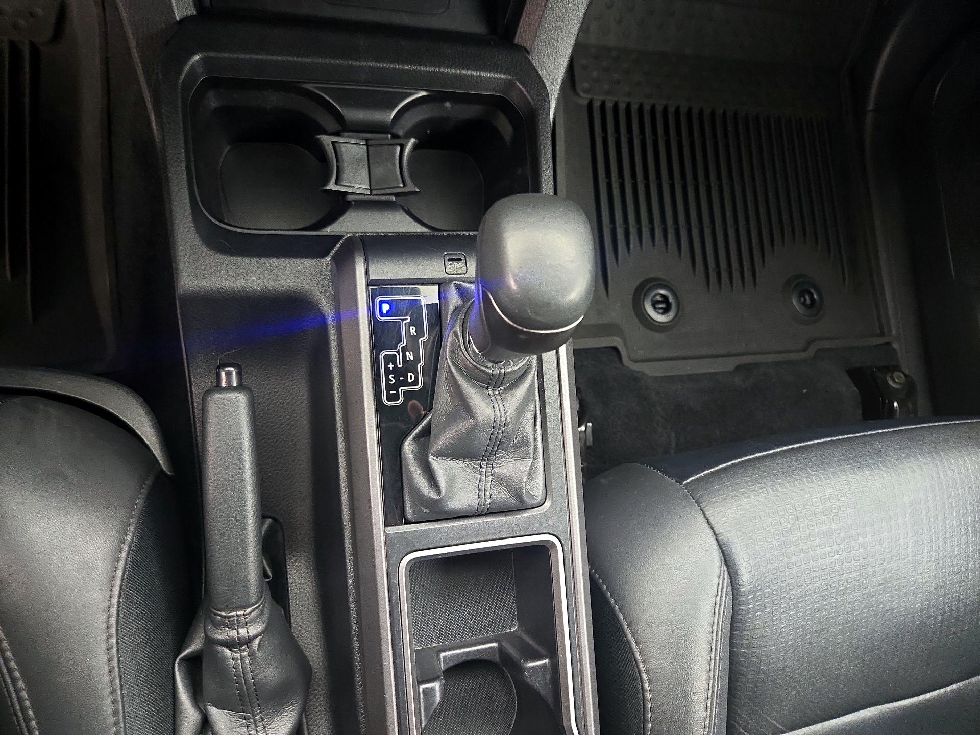 Thumbnail: 2022 Toyota Tacoma - 18