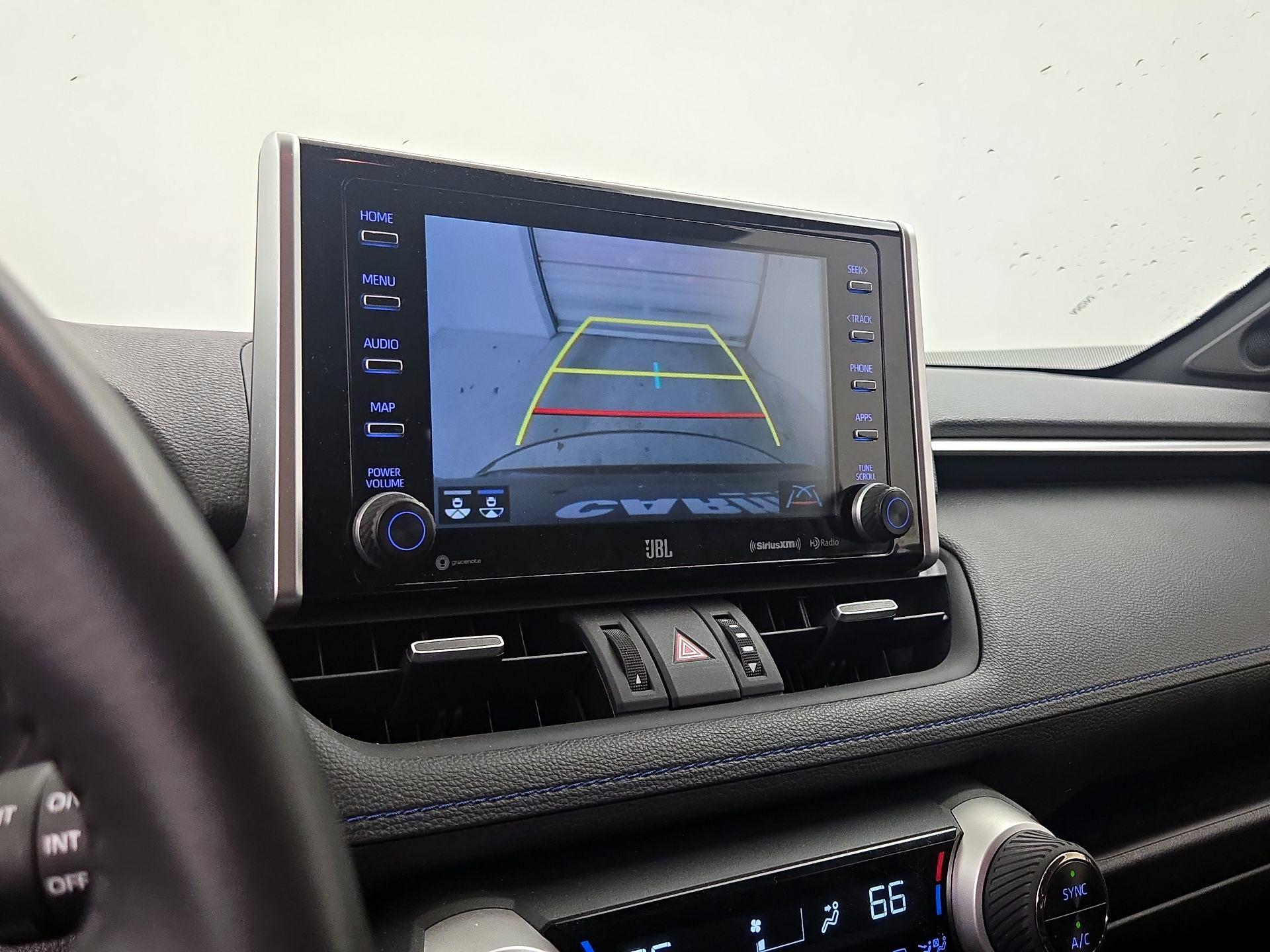 Thumbnail: 2020 Toyota RAV4 - 15