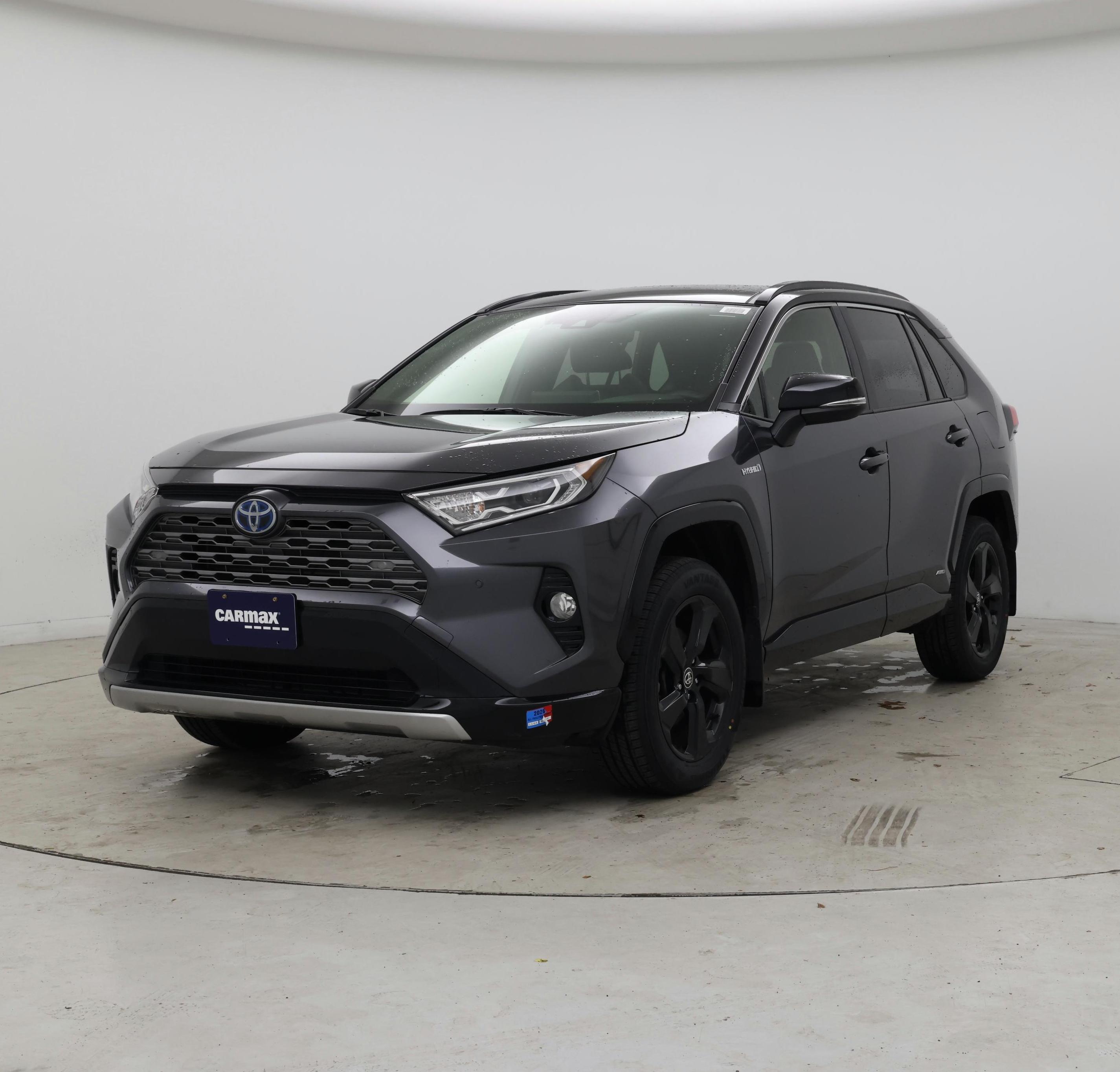Thumbnail: 2020 Toyota RAV4 - 4