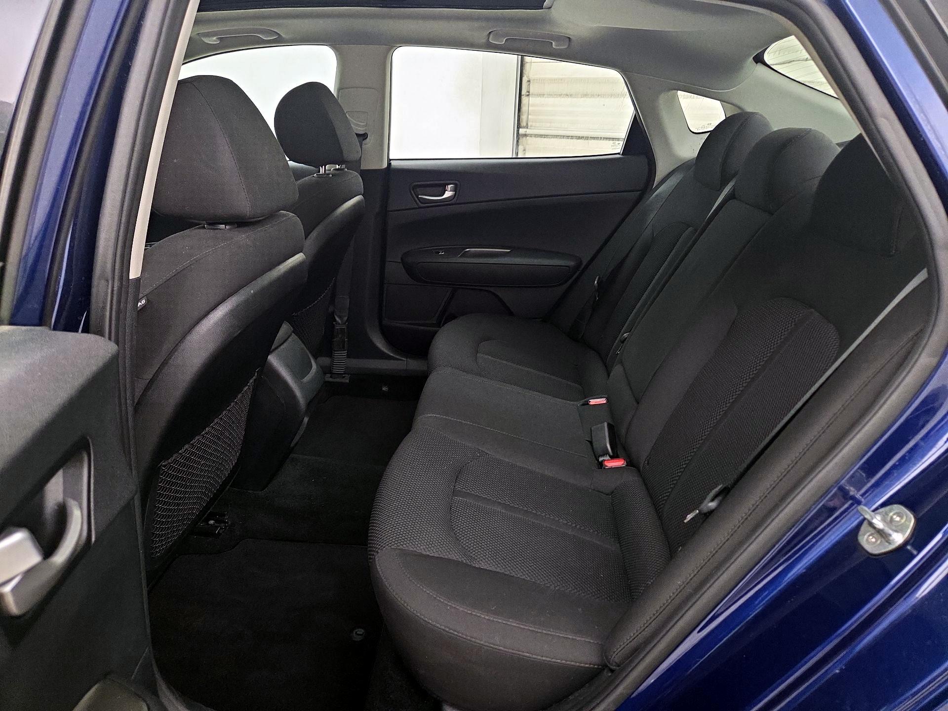 Thumbnail: 2019 Kia Optima - 20