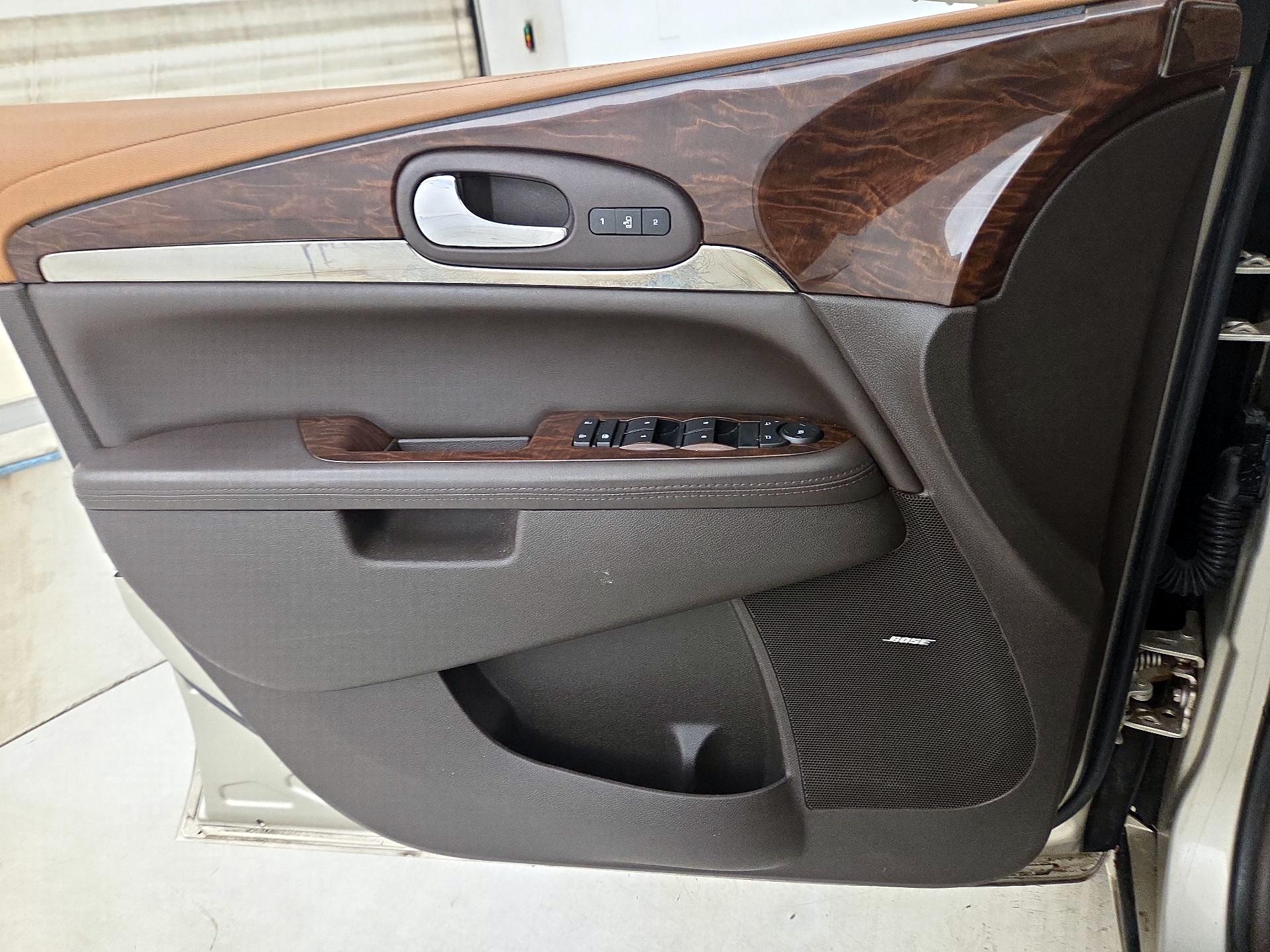 Thumbnail: 2014 Buick Enclave - 12