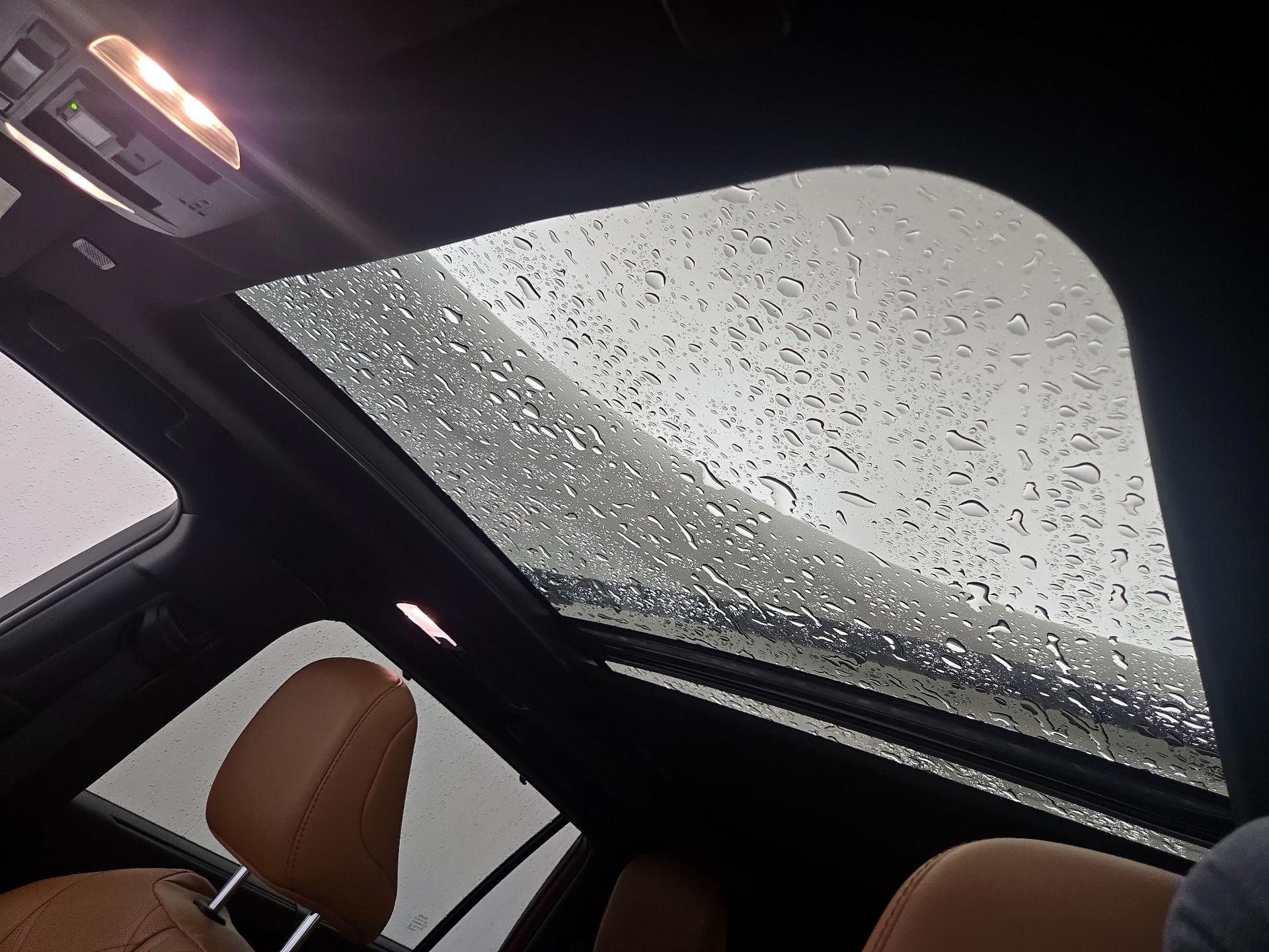 Thumbnail: 2023 Toyota Highlander - 20