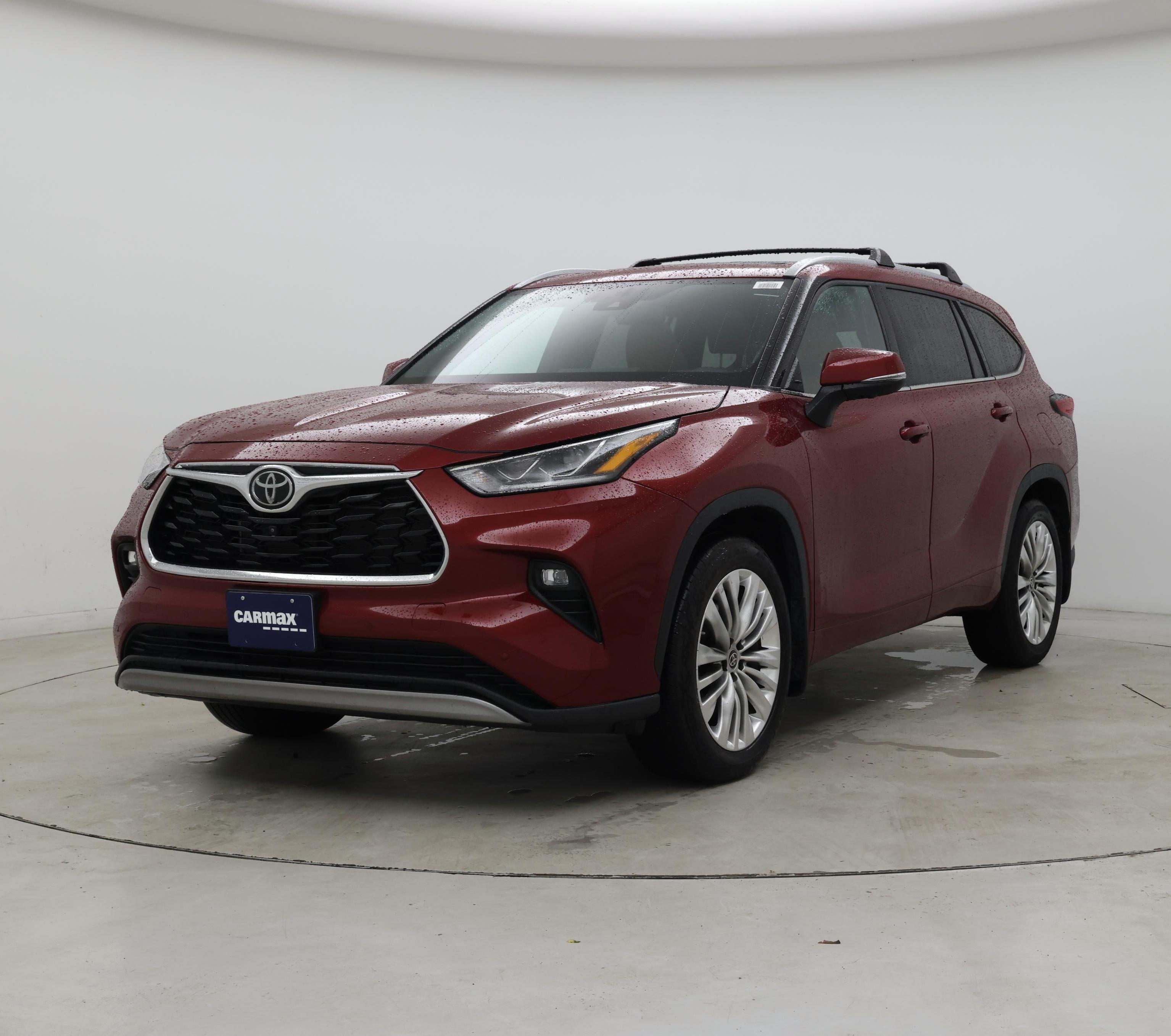 Thumbnail: 2023 Toyota Highlander - 4