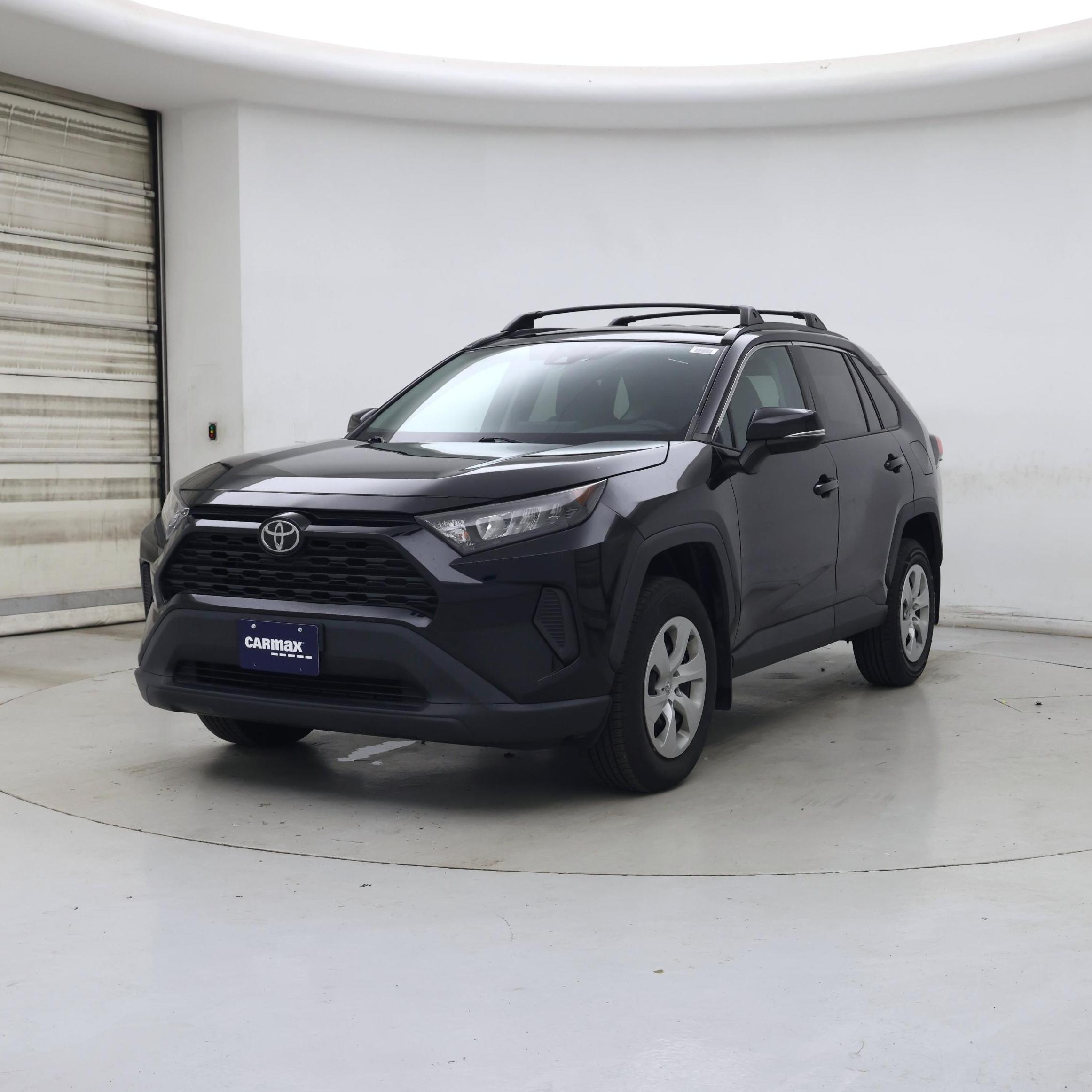 Thumbnail: 2019 Toyota RAV4 - 4
