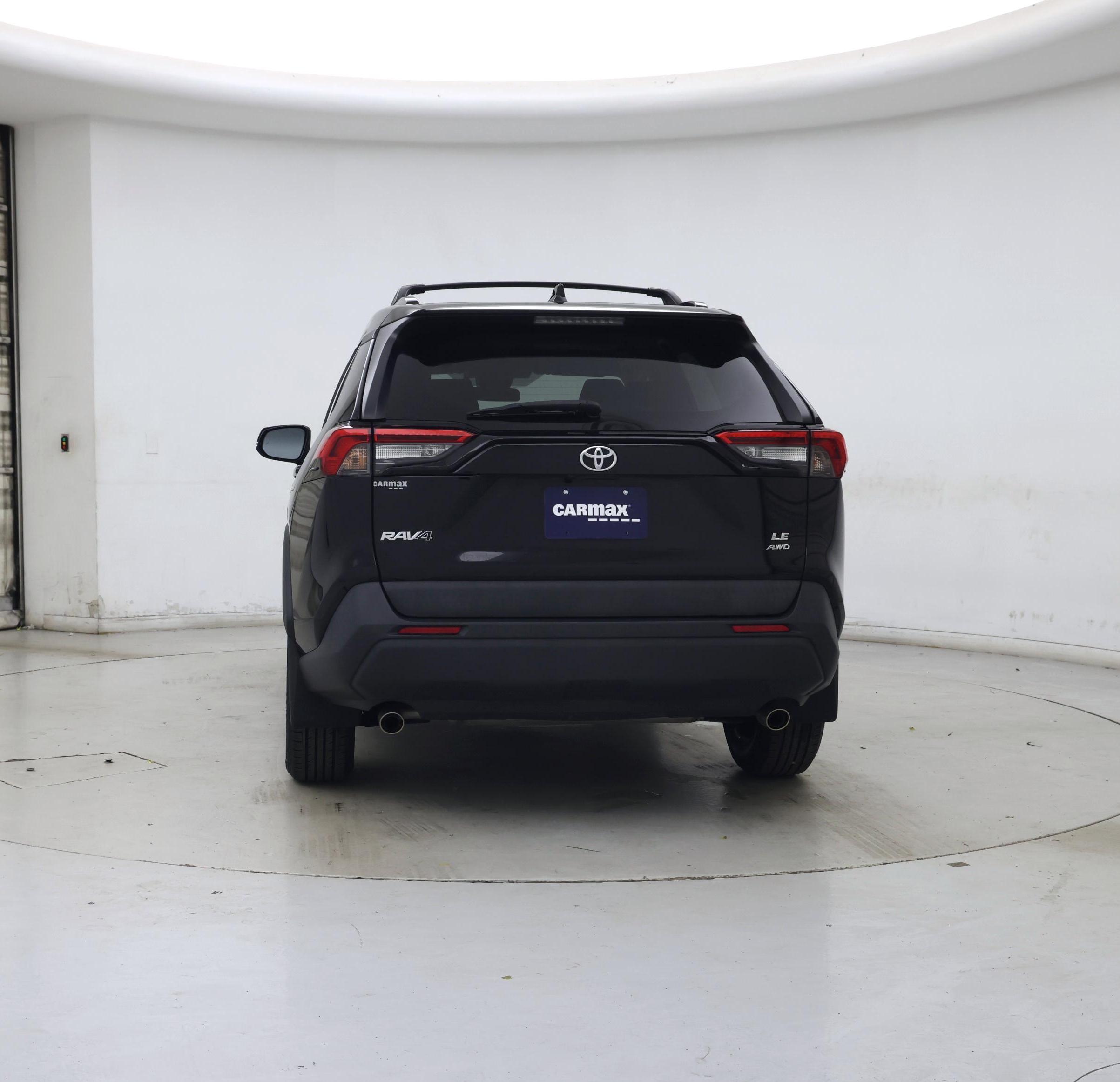 Thumbnail: 2019 Toyota RAV4 - 6