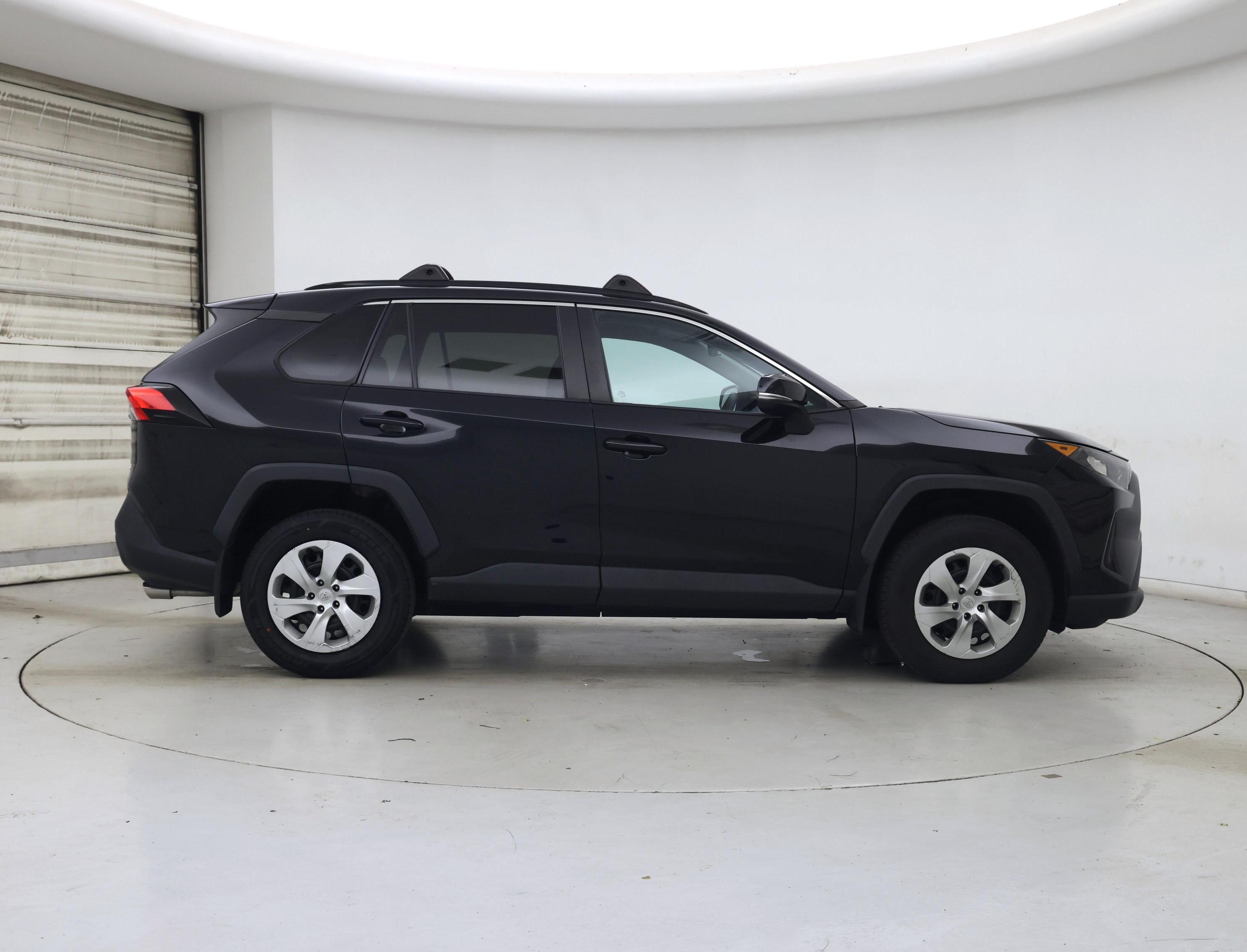 Thumbnail: 2019 Toyota RAV4 - 7