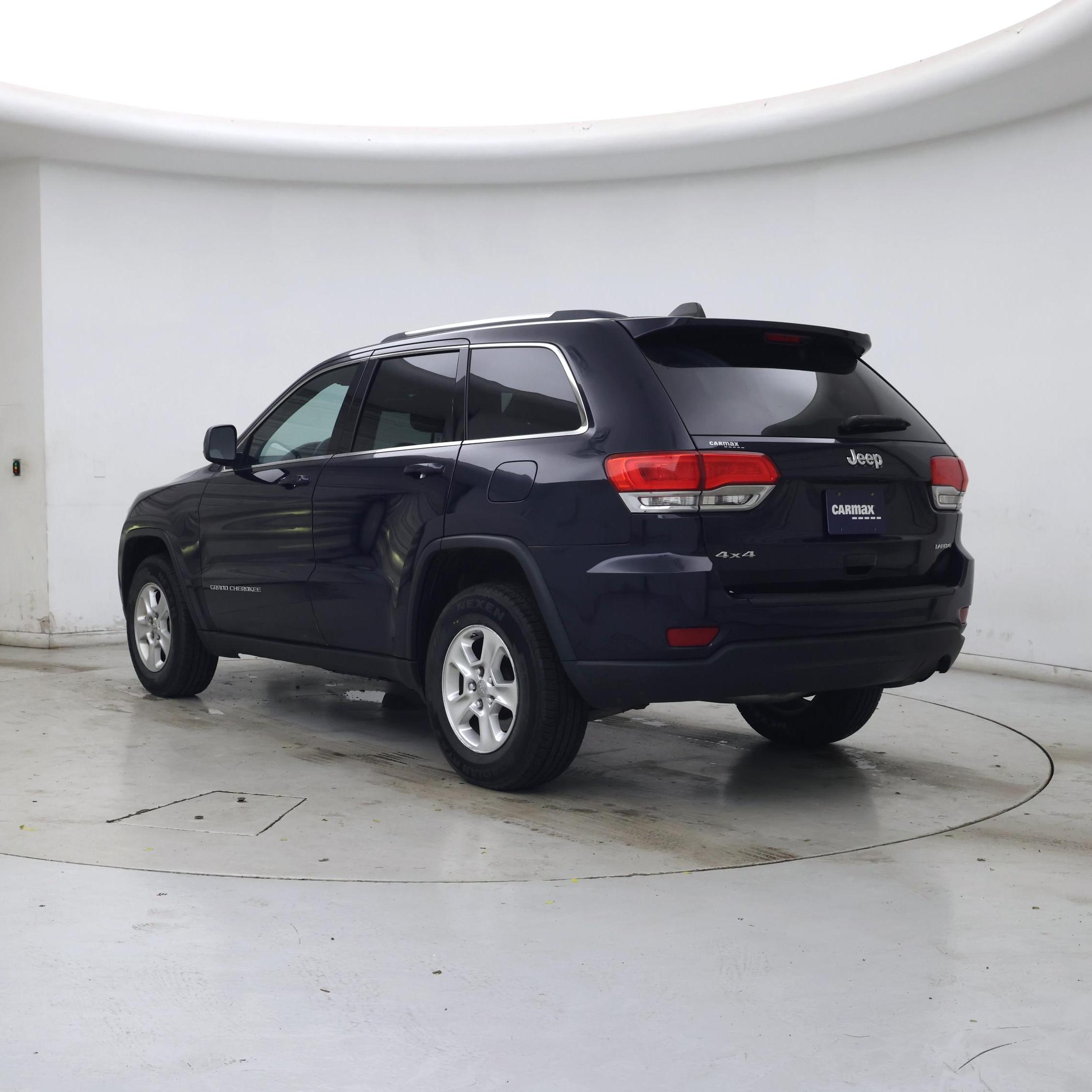 Thumbnail: 2015 Jeep Grand Cherokee - 2
