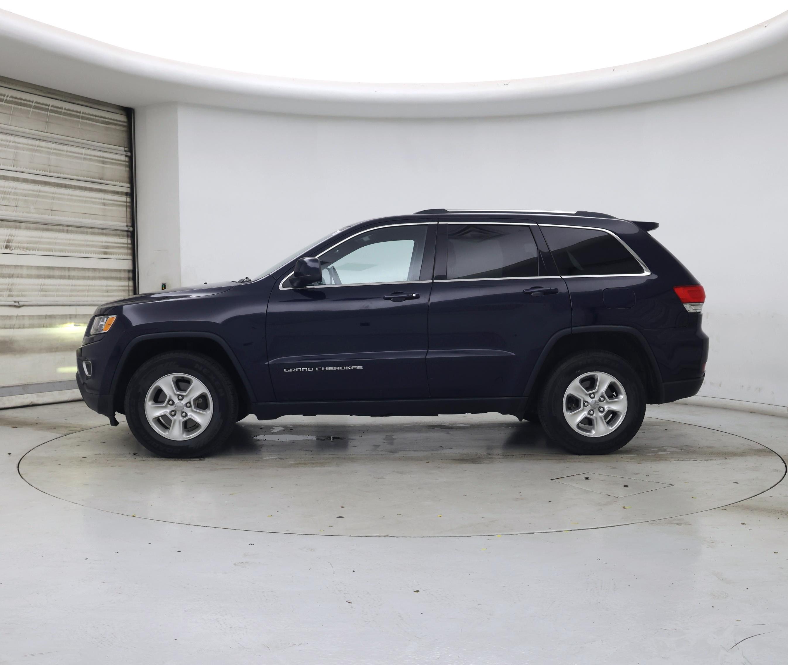 Thumbnail: 2015 Jeep Grand Cherokee - 3