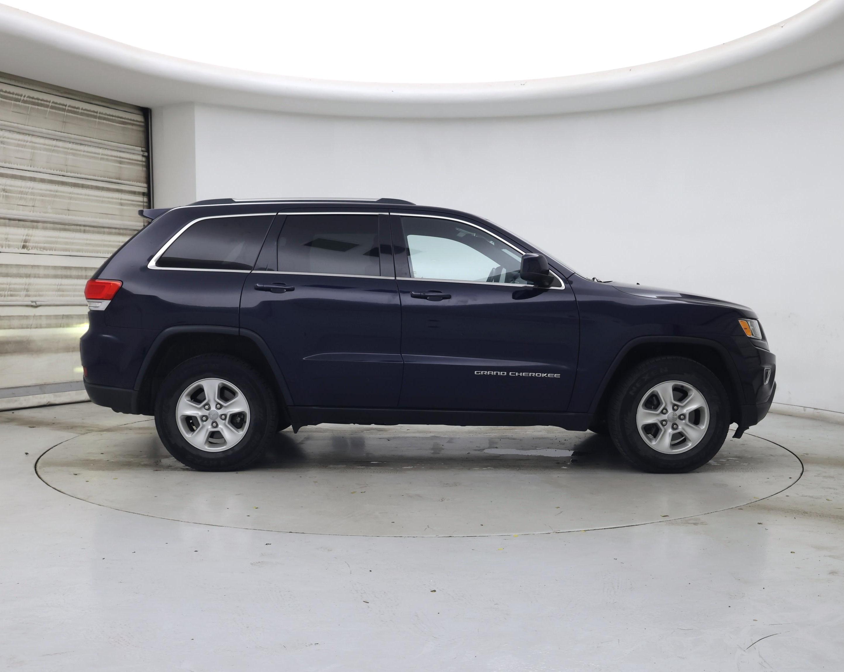 Thumbnail: 2015 Jeep Grand Cherokee - 7