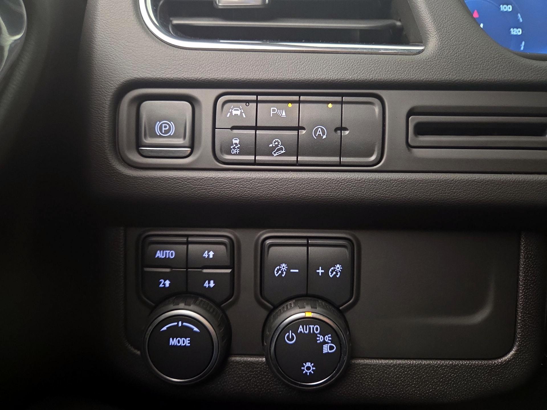 Thumbnail: 2023 Chevrolet Tahoe - 13