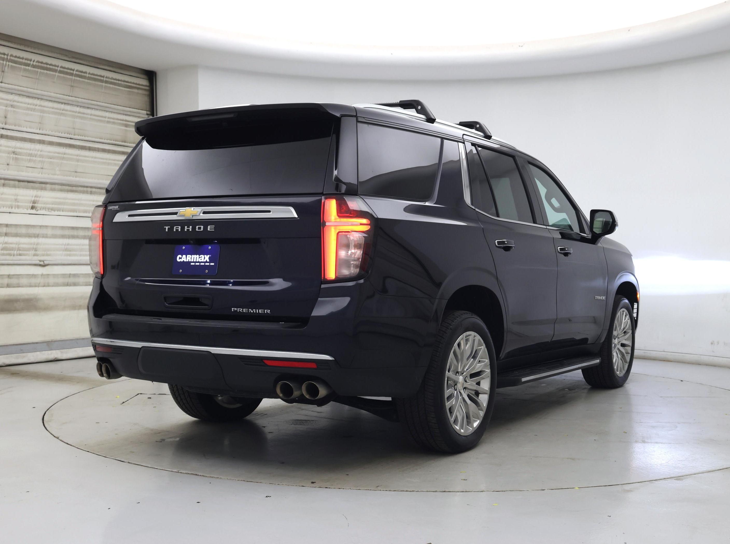 Thumbnail: 2023 Chevrolet Tahoe - 8