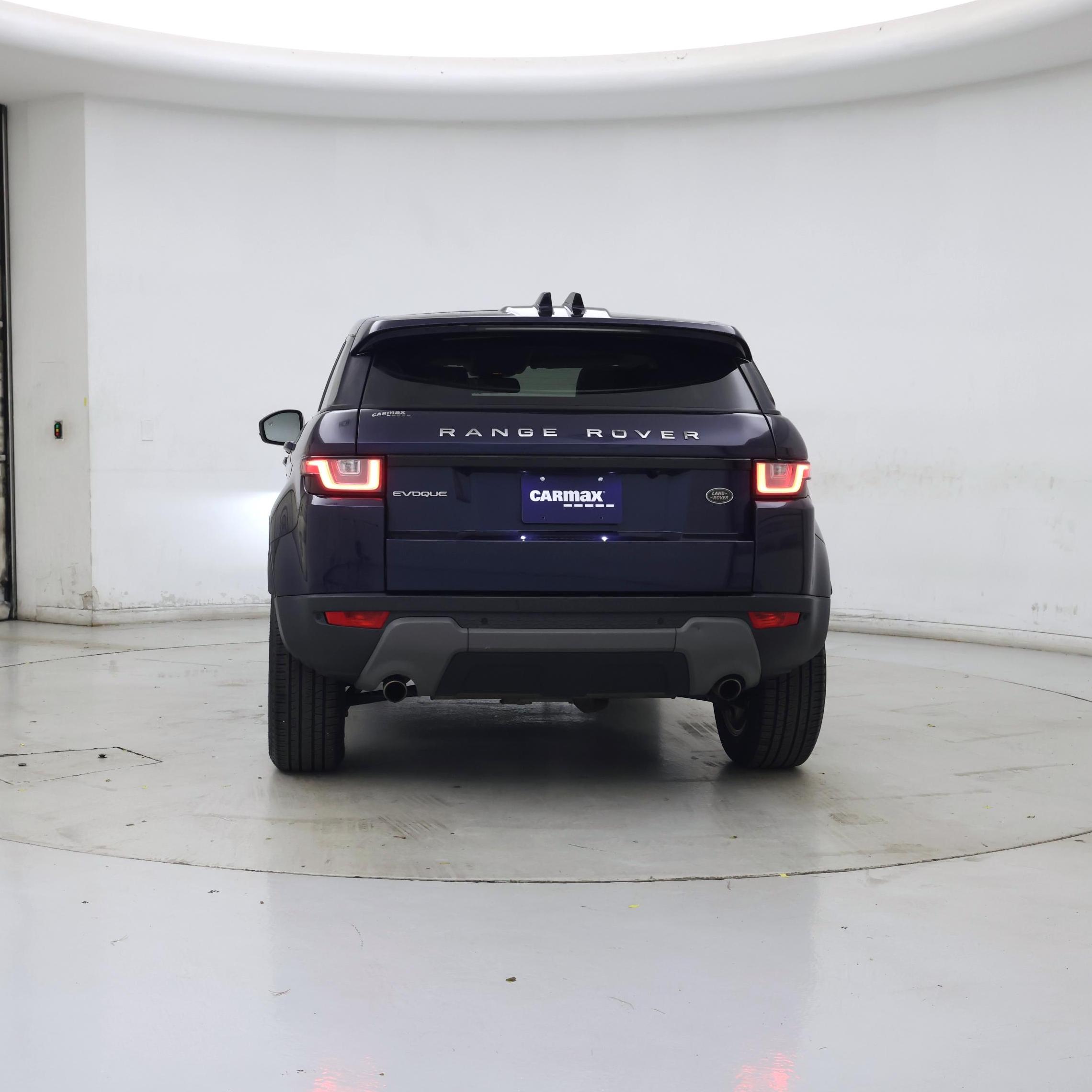 Thumbnail: 2019 Land Rover Range Rover Evoque - 6