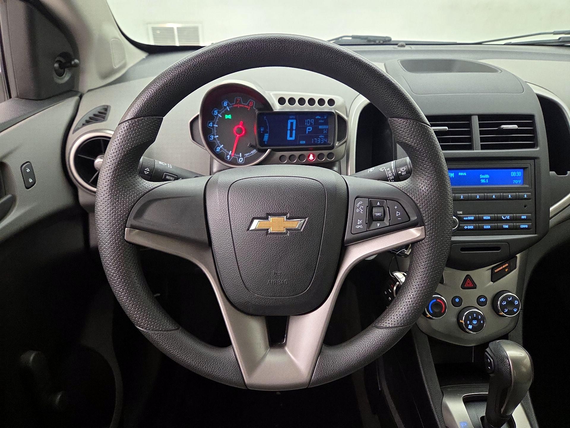 Thumbnail: 2016 Chevrolet Sonic - 10