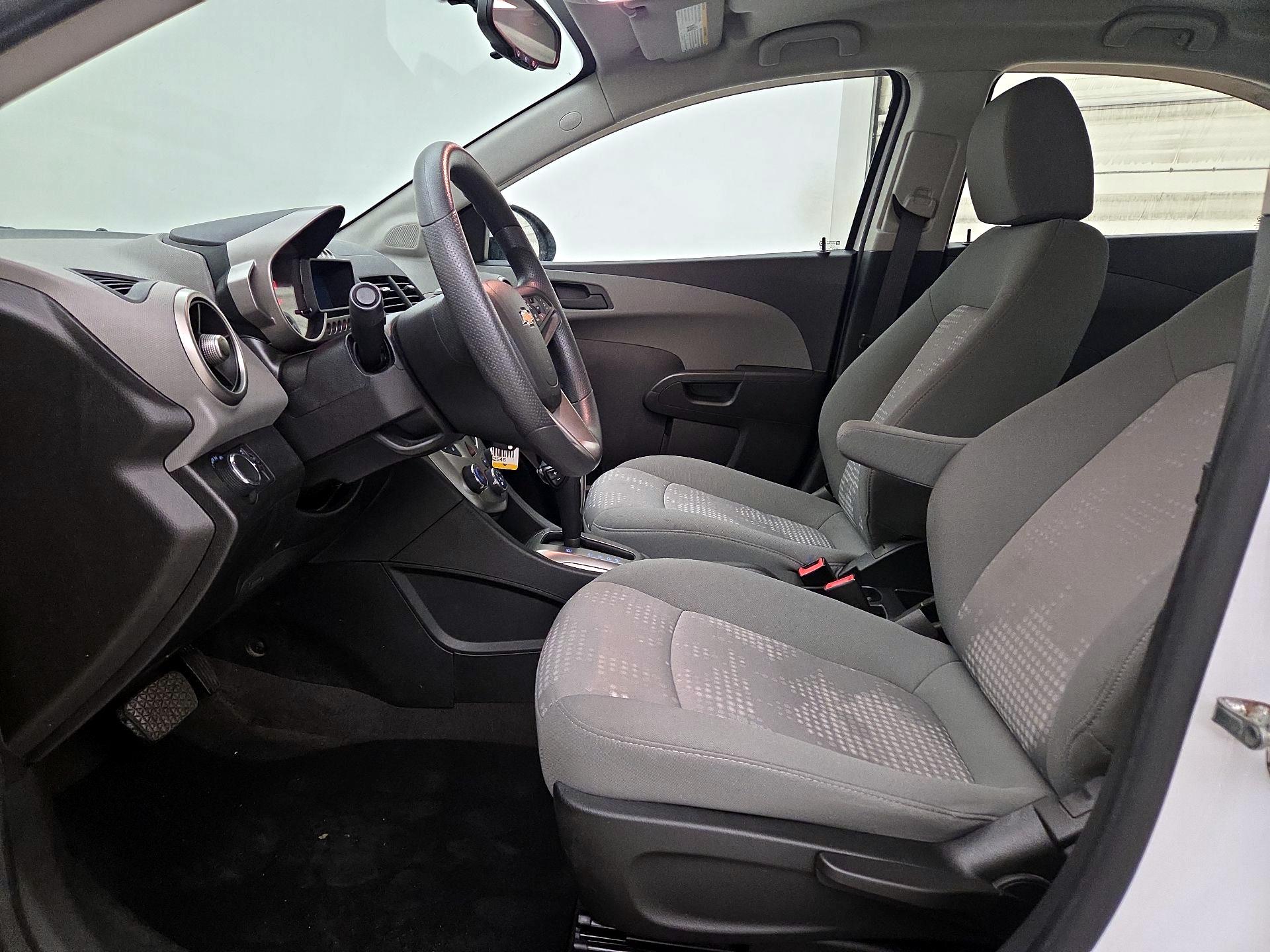 Thumbnail: 2016 Chevrolet Sonic - 11