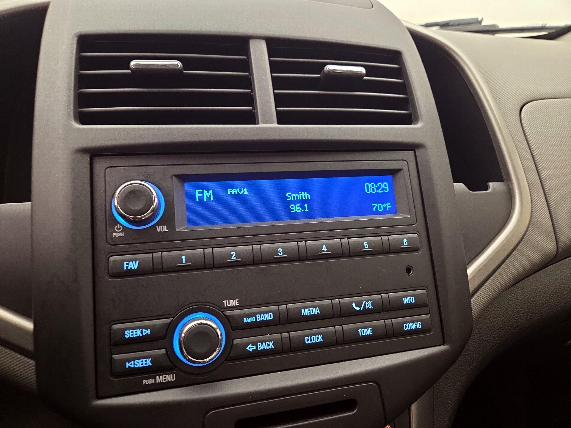 Thumbnail: 2016 Chevrolet Sonic - 14