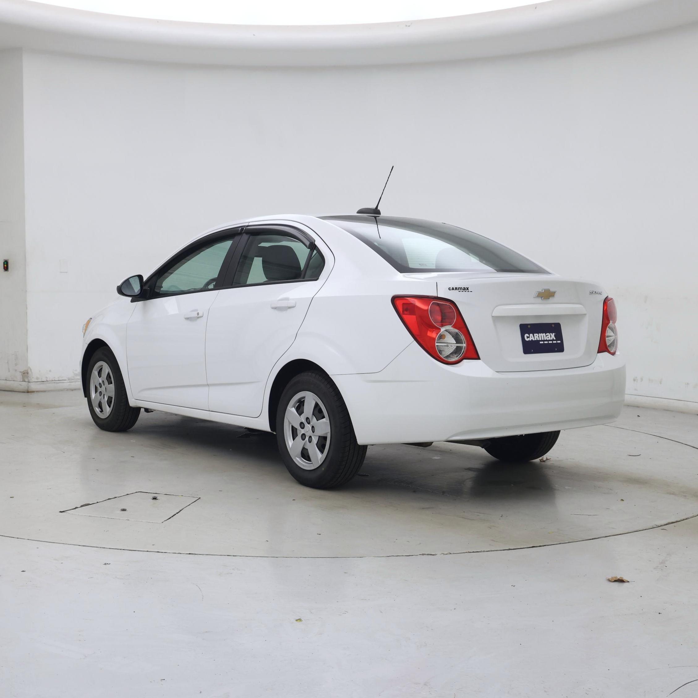 Thumbnail: 2016 Chevrolet Sonic - 2
