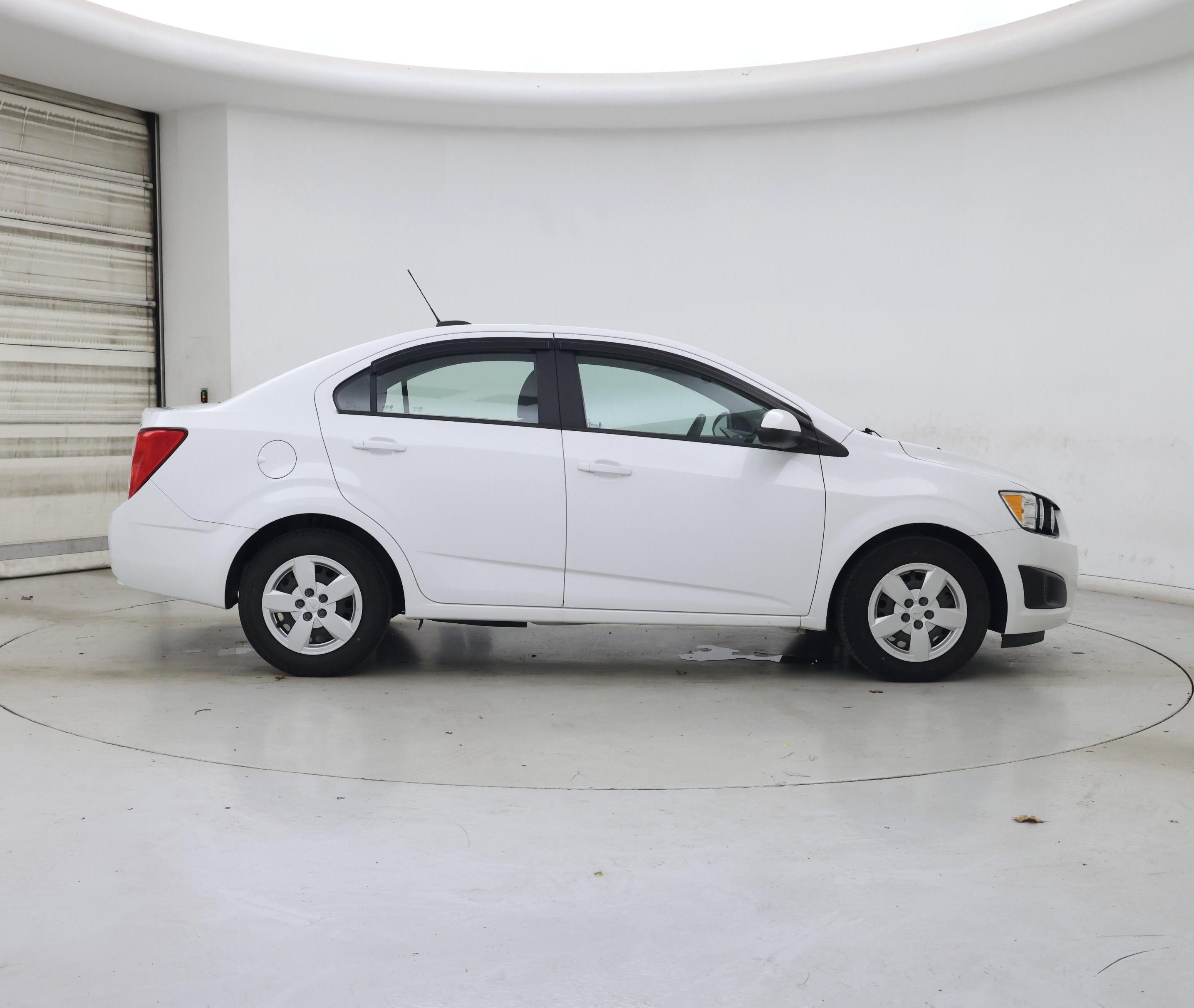 Thumbnail: 2016 Chevrolet Sonic - 7