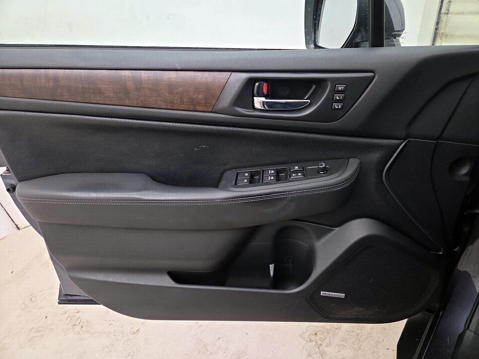 Thumbnail: 2015 Subaru Outback - 12