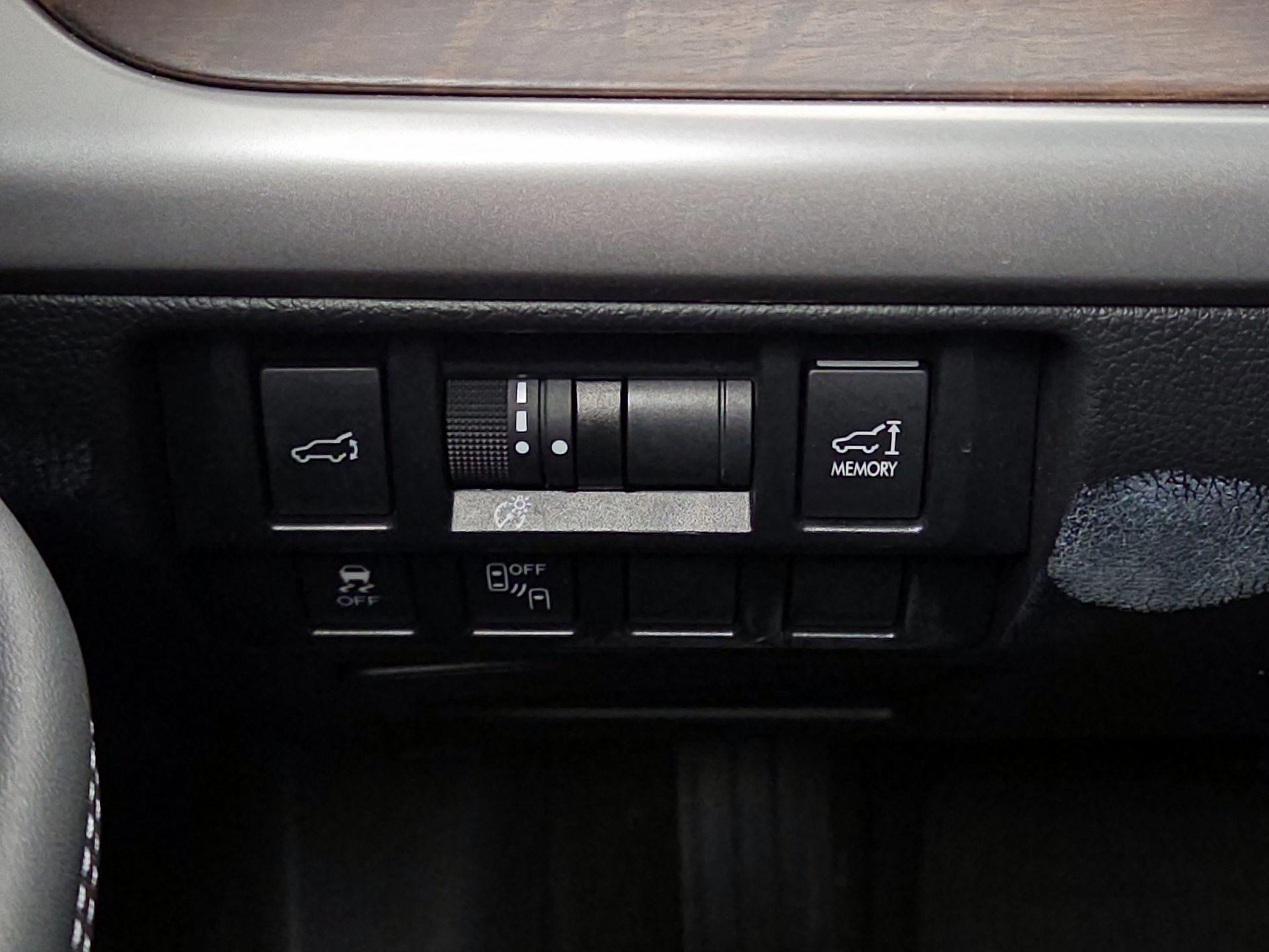 Thumbnail: 2015 Subaru Outback - 13
