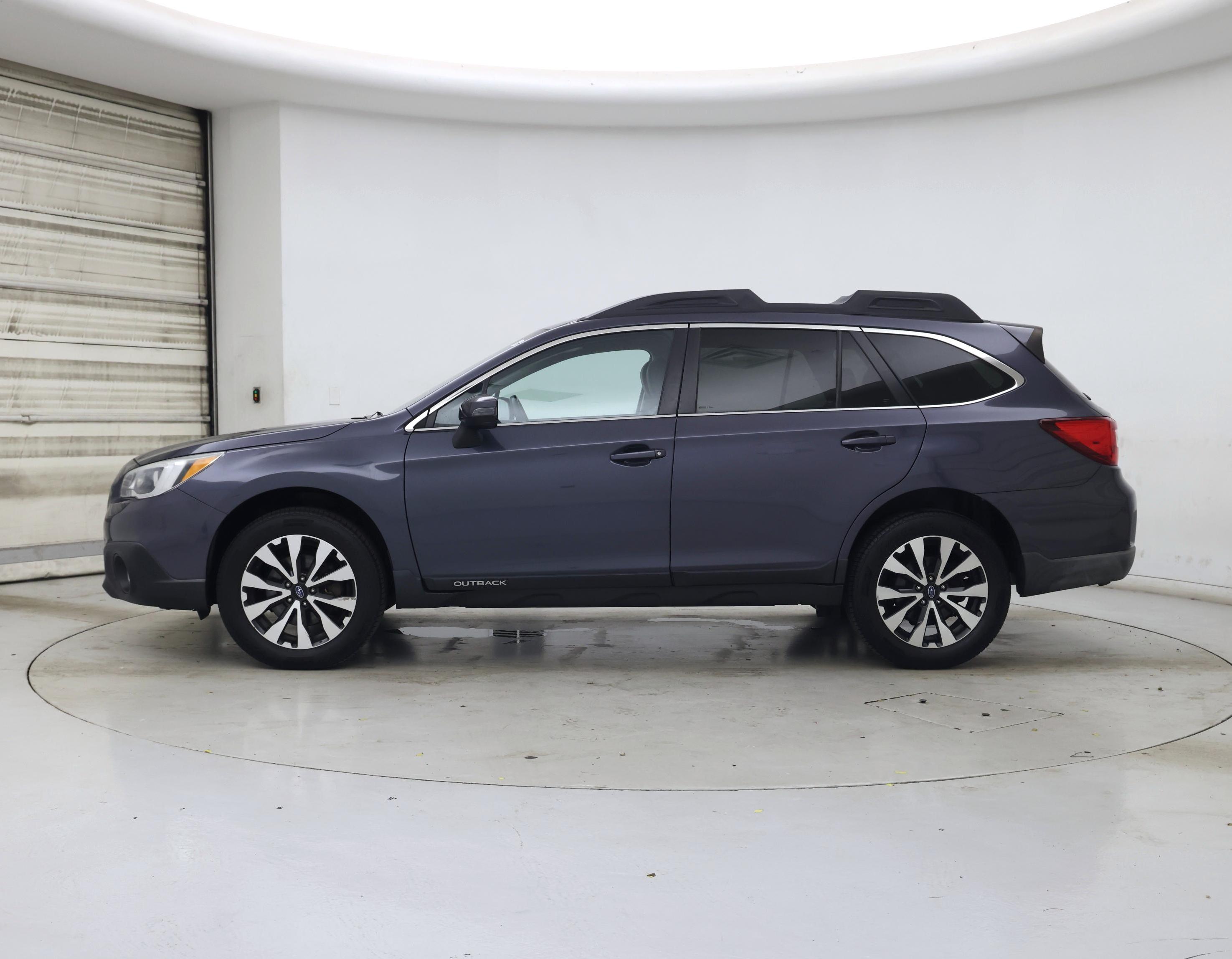 Thumbnail: 2015 Subaru Outback - 3