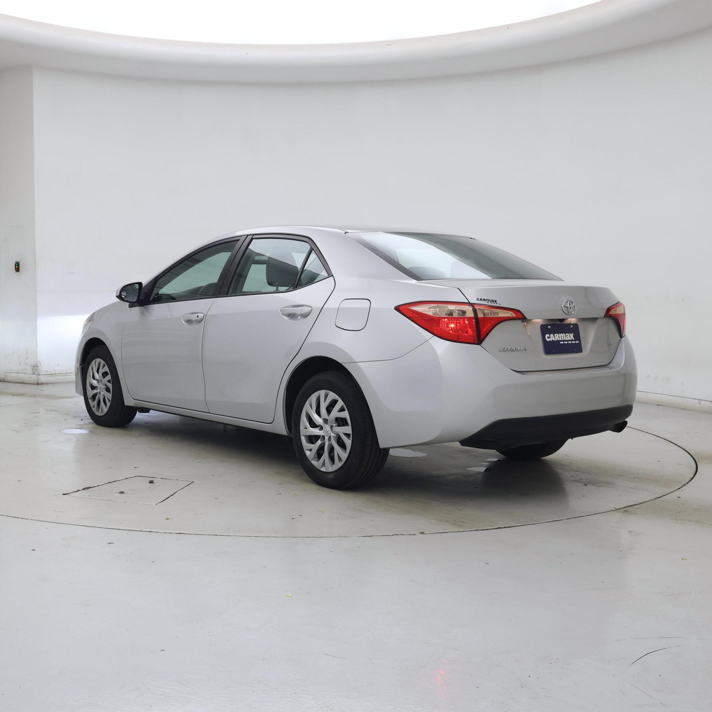 Thumbnail: 2019 Toyota Corolla - 2