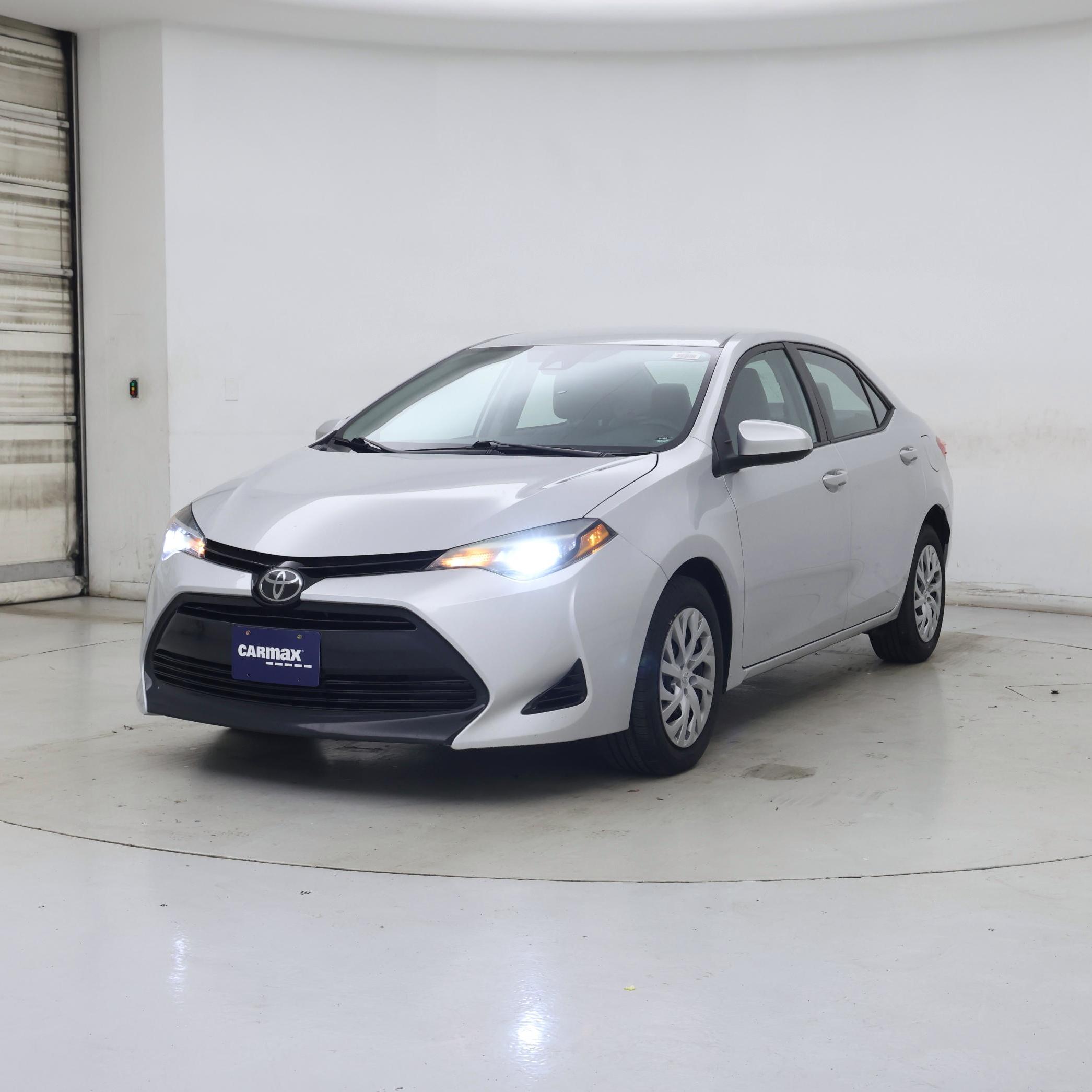 Thumbnail: 2019 Toyota Corolla - 4