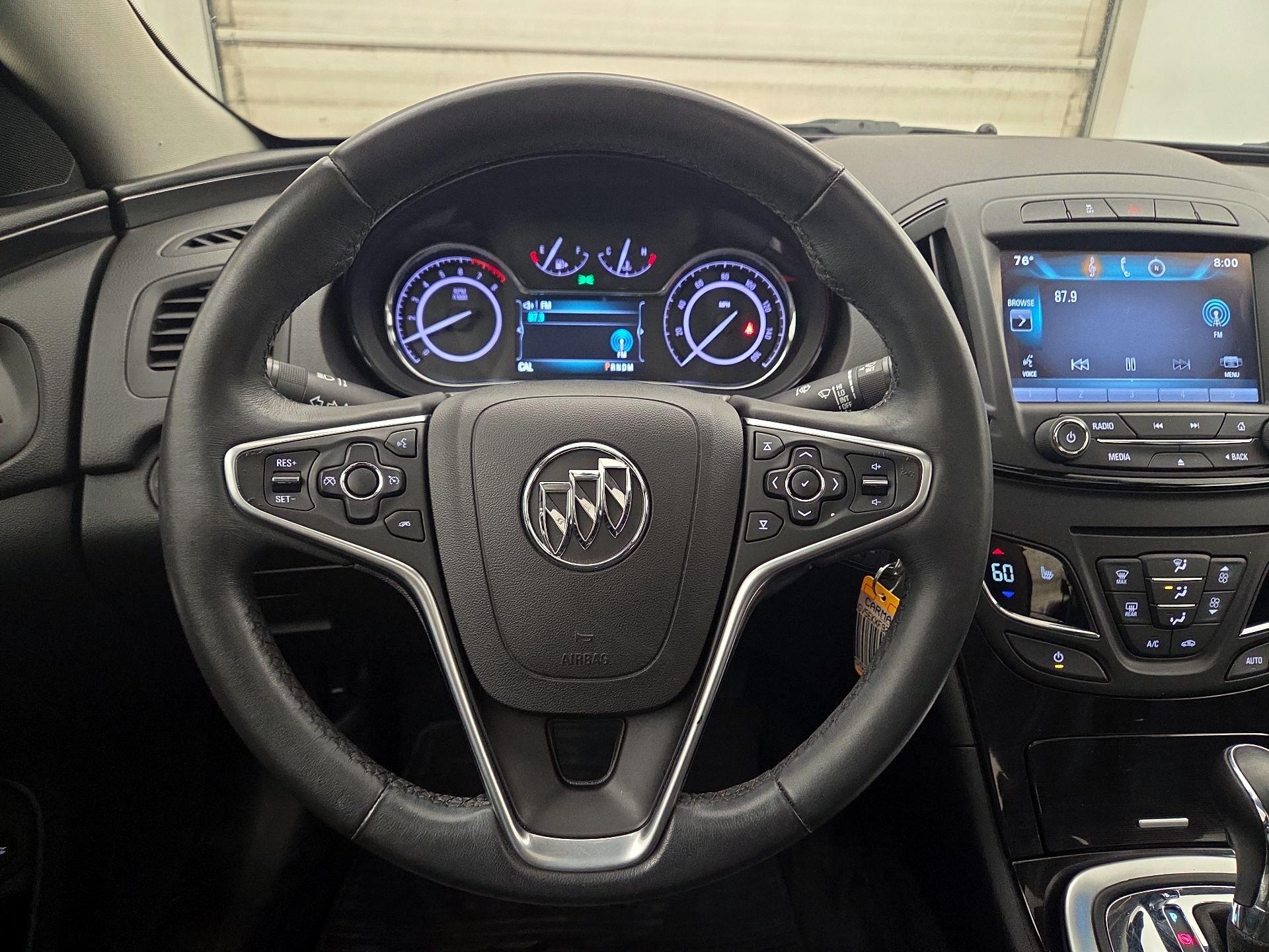 Thumbnail: 2015 Buick Regal - 10