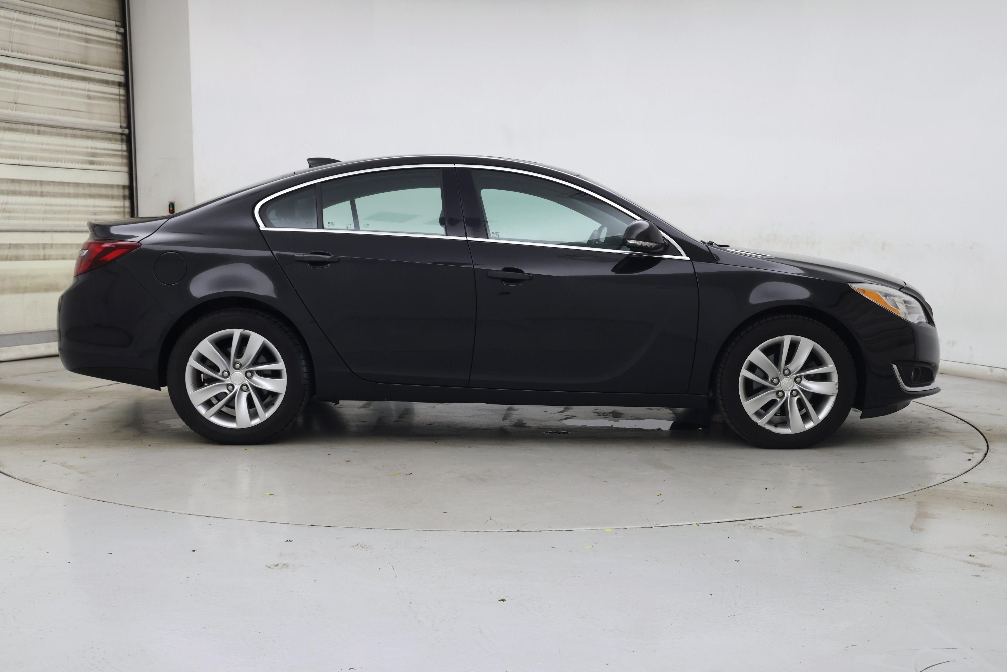 Thumbnail: 2015 Buick Regal - 7