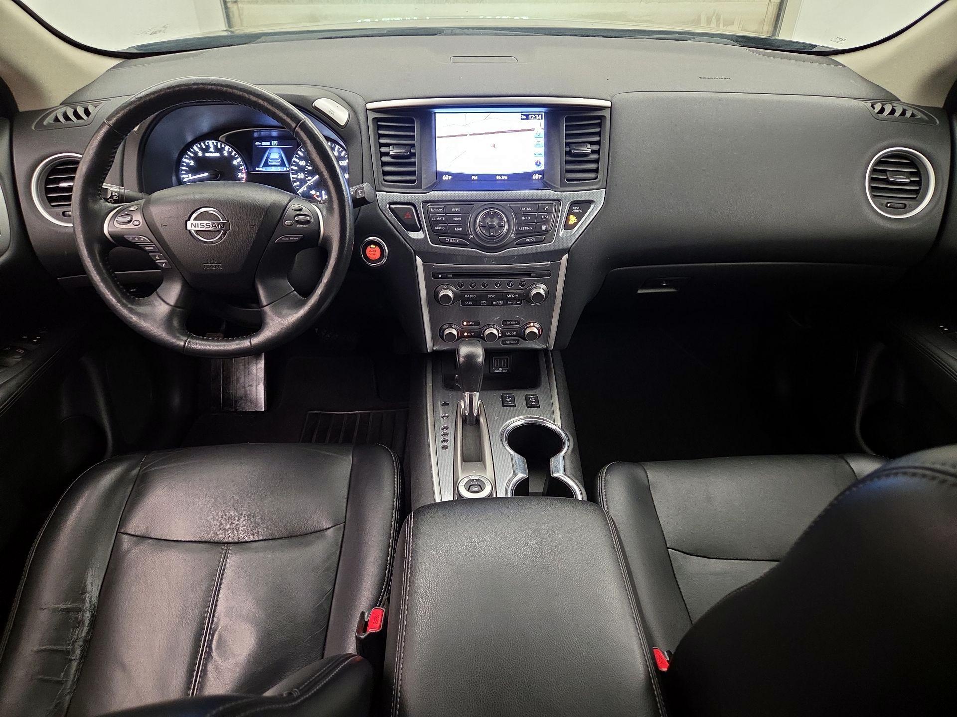 Thumbnail: 2018 Nissan Pathfinder - 9
