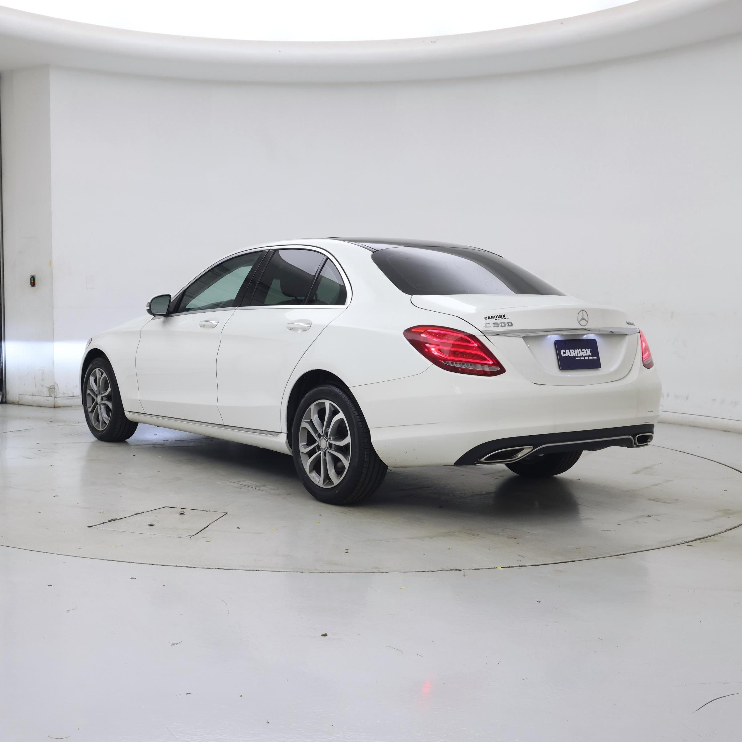 Thumbnail: 2017 Mercedes-Benz C-Class - 2