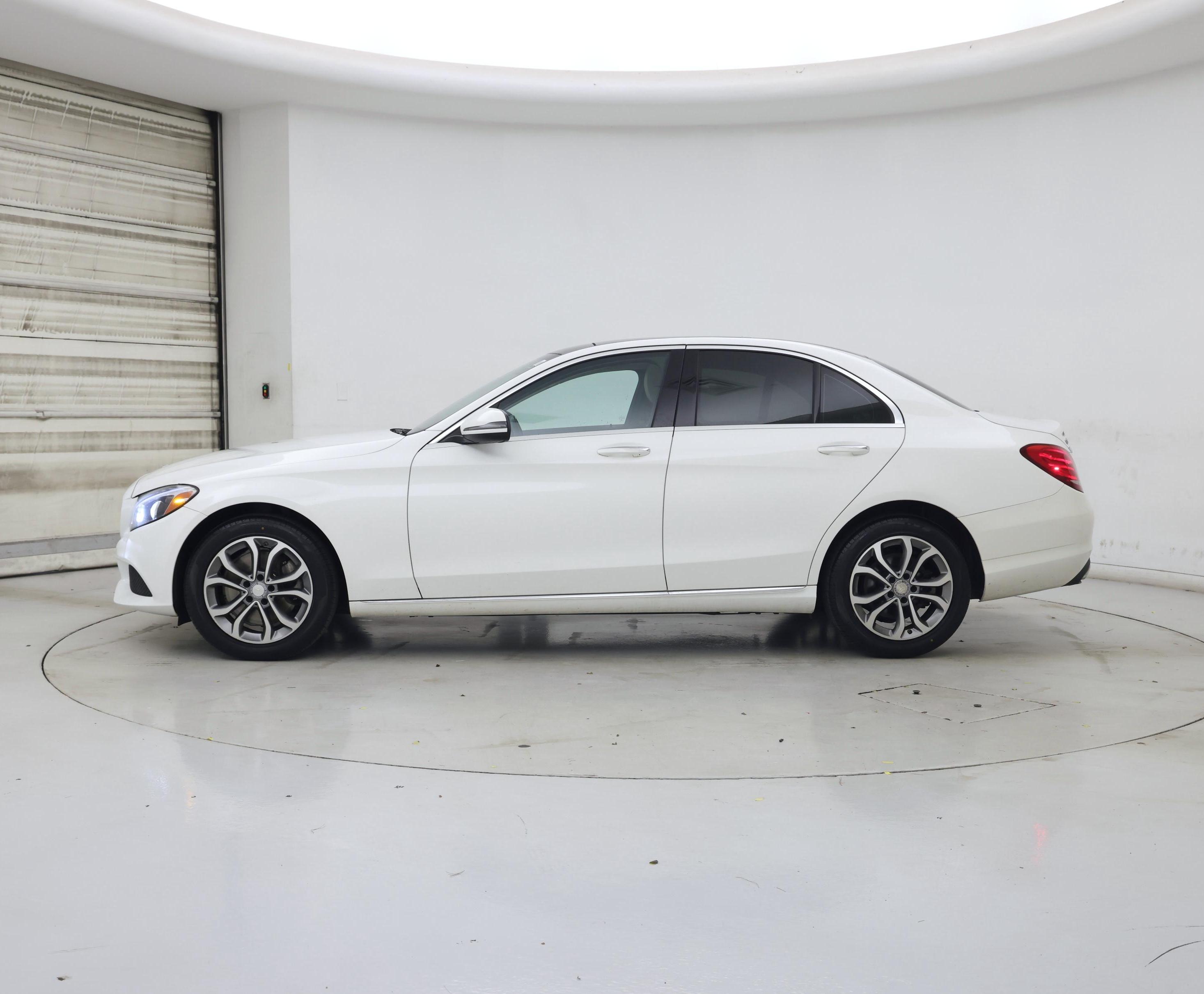 Thumbnail: 2017 Mercedes-Benz C-Class - 3