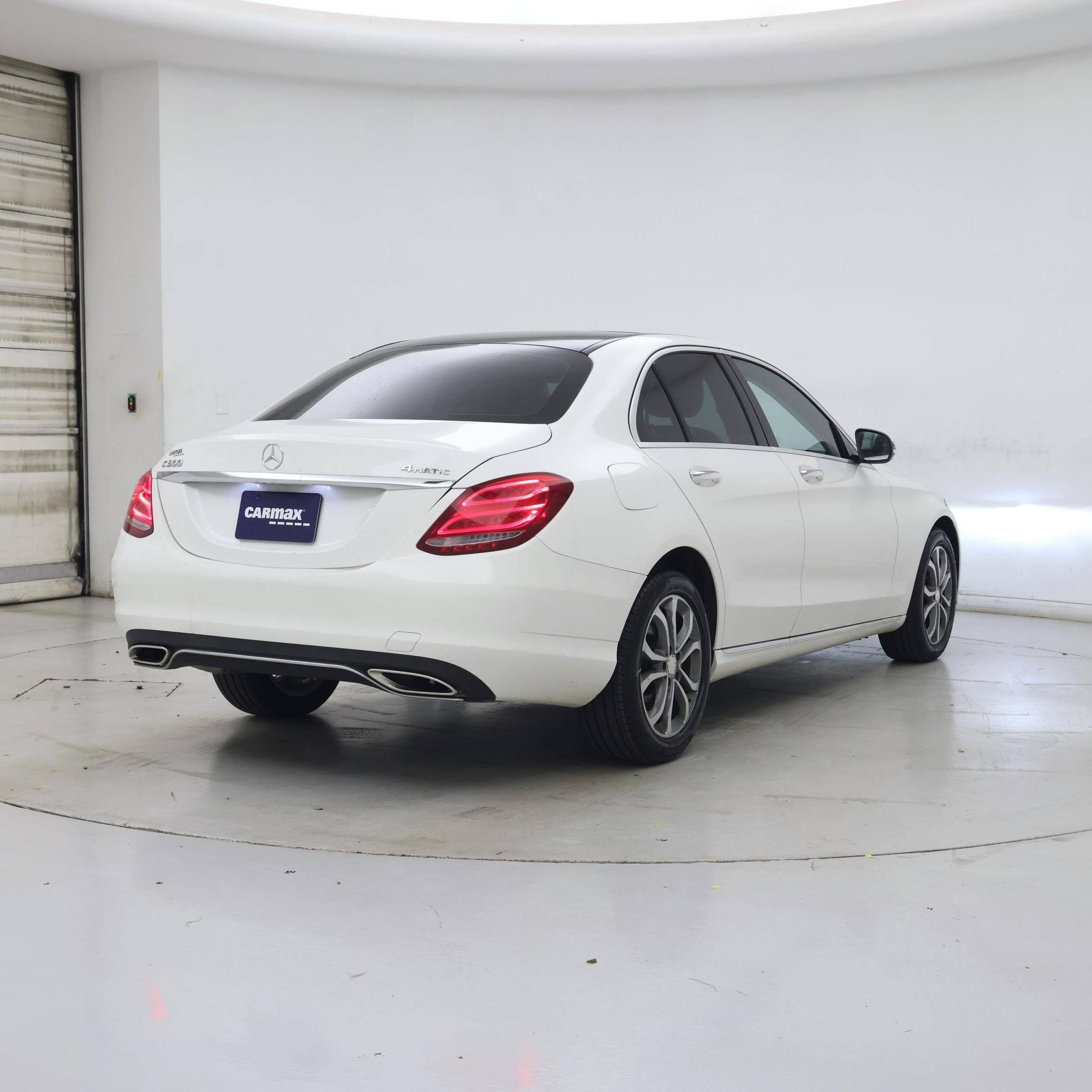 Thumbnail: 2017 Mercedes-Benz C-Class - 8