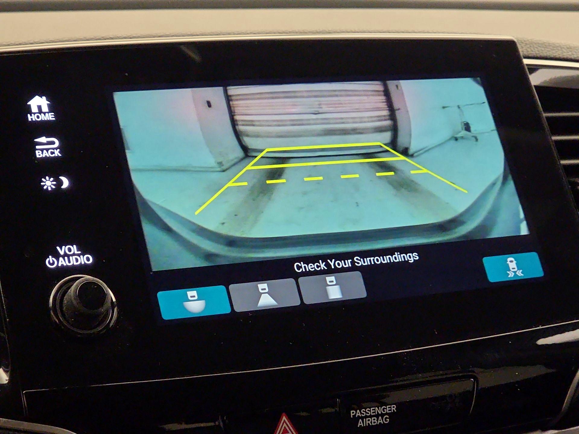 Thumbnail: 2019 Honda Pilot - 15