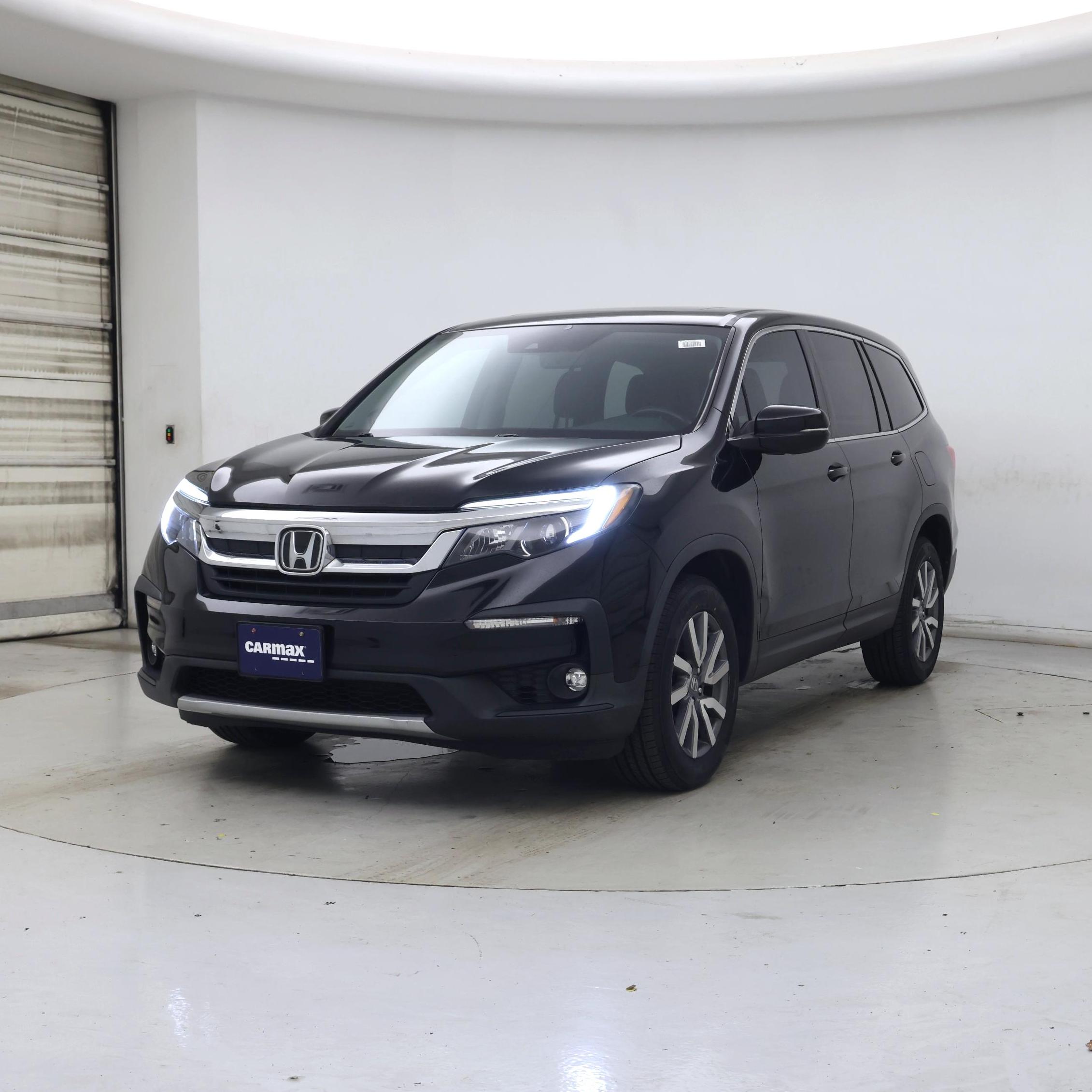Thumbnail: 2019 Honda Pilot - 4