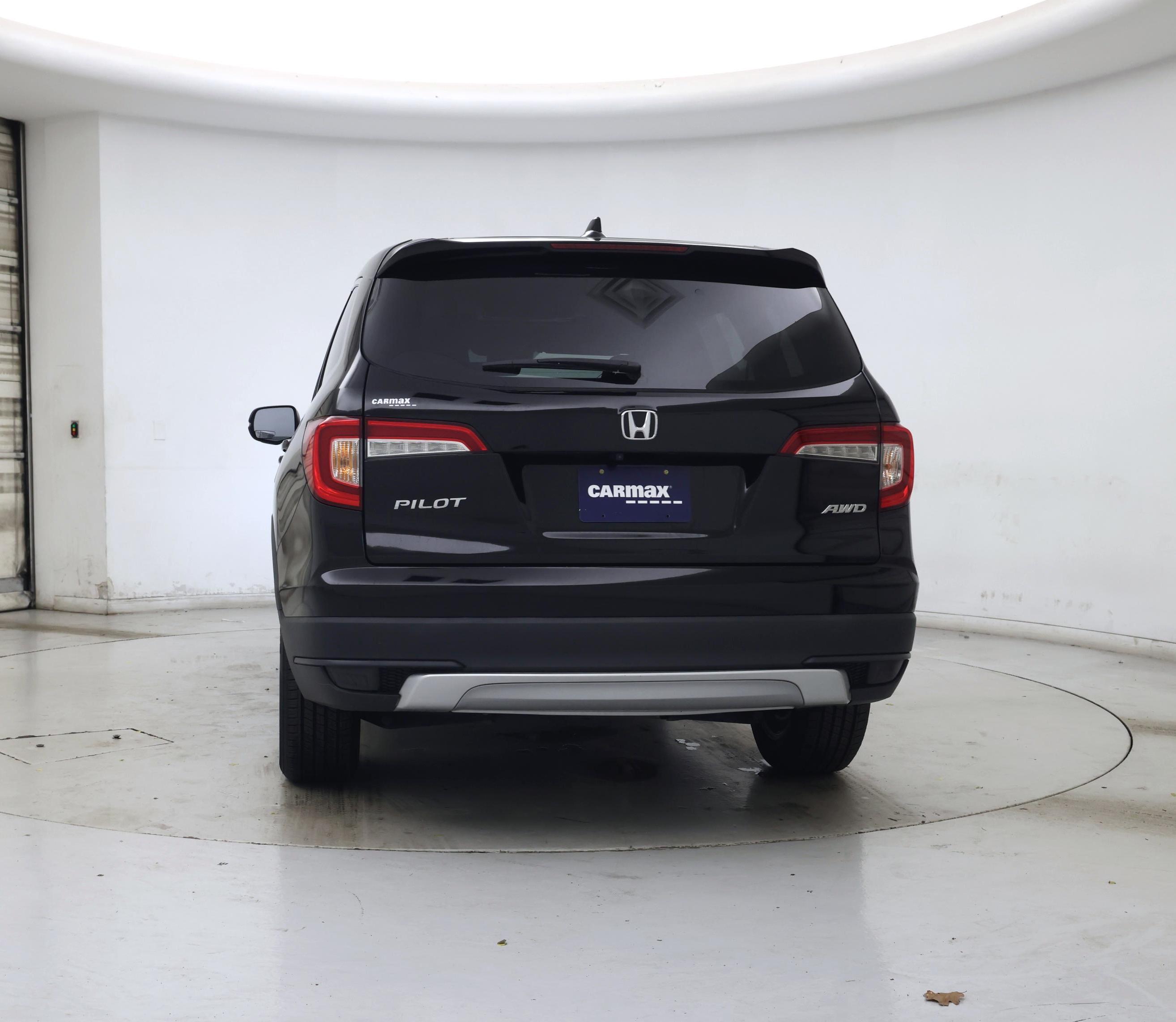 Thumbnail: 2019 Honda Pilot - 6