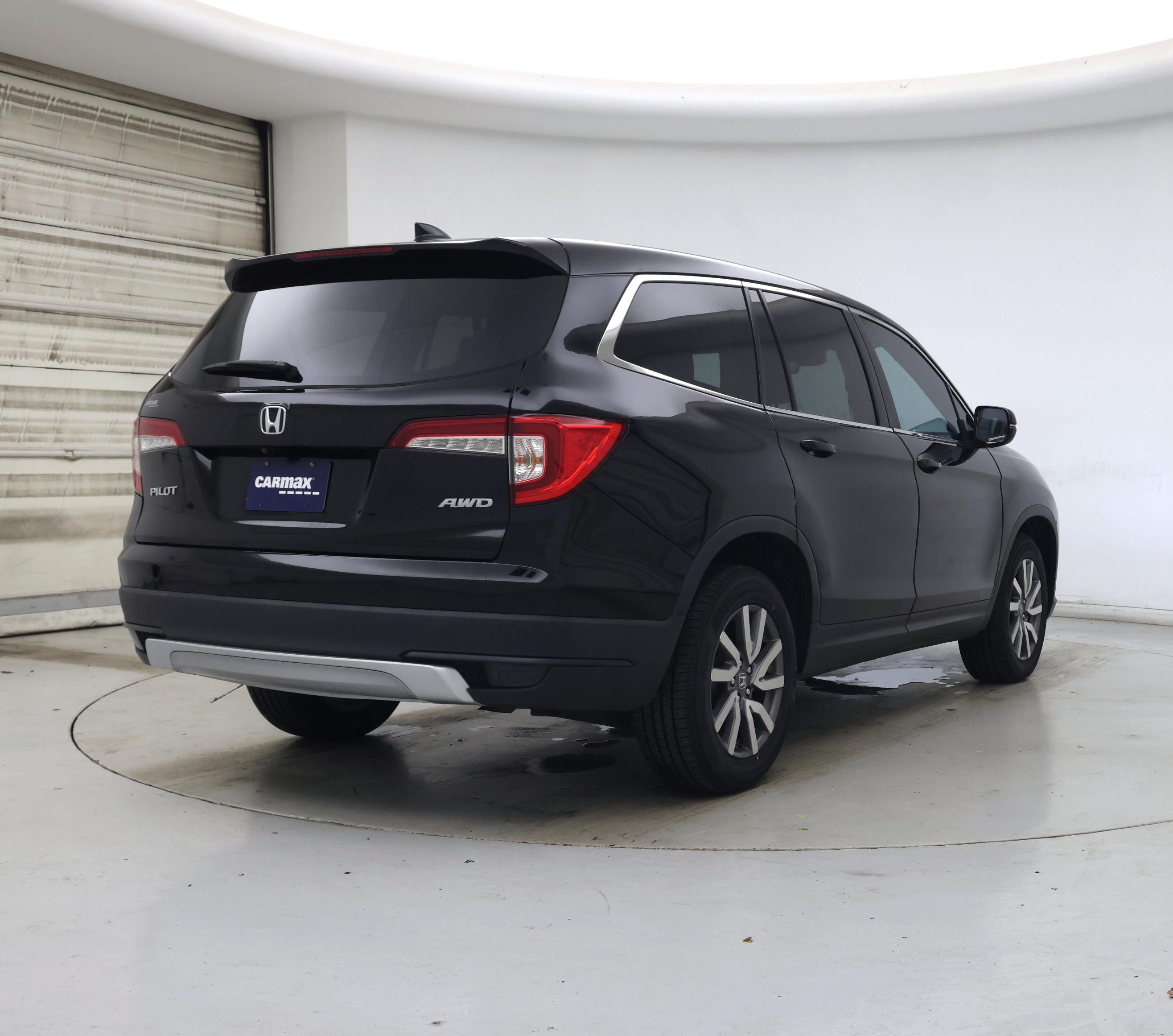 Thumbnail: 2019 Honda Pilot - 8