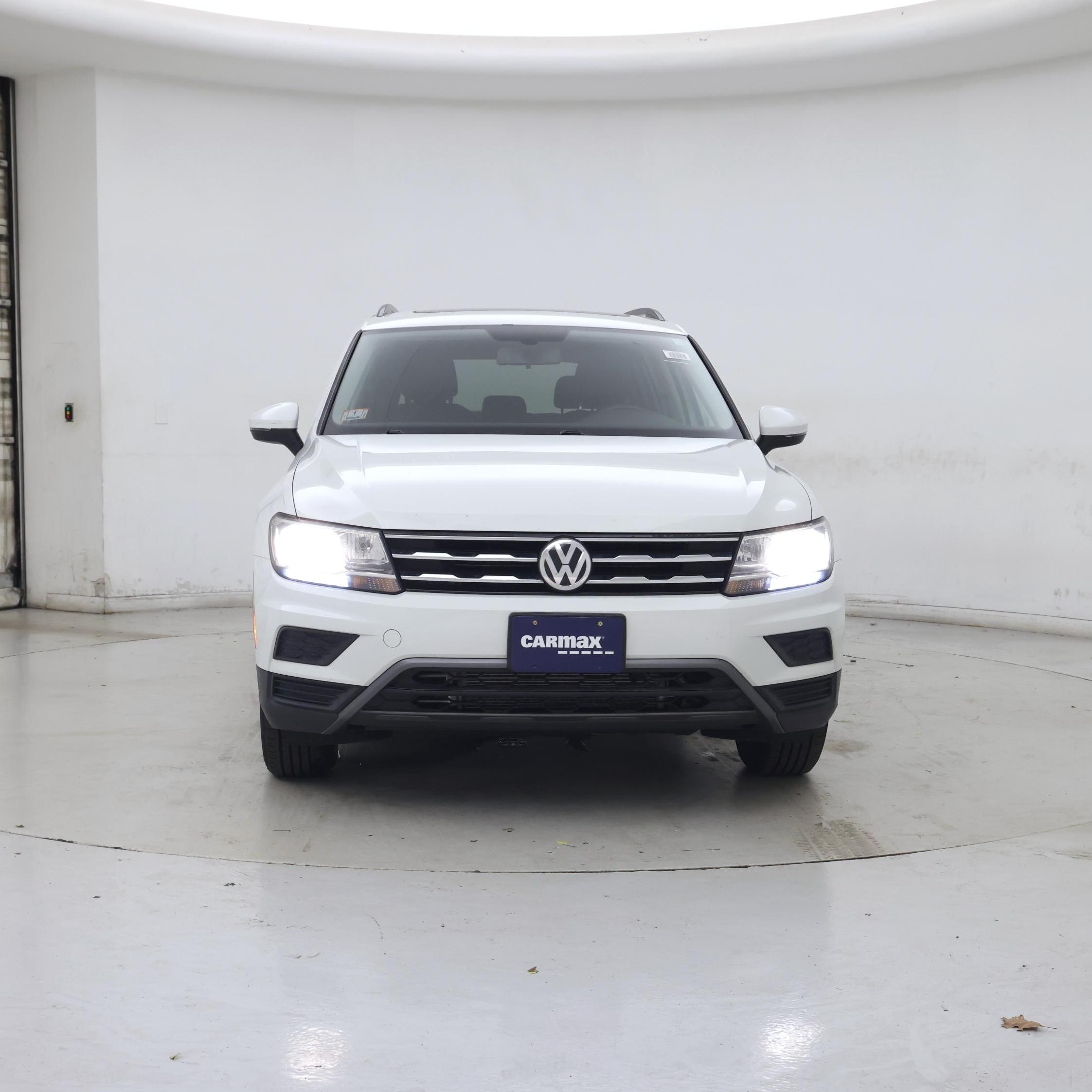 Thumbnail: 2019 Volkswagen Tiguan - 5