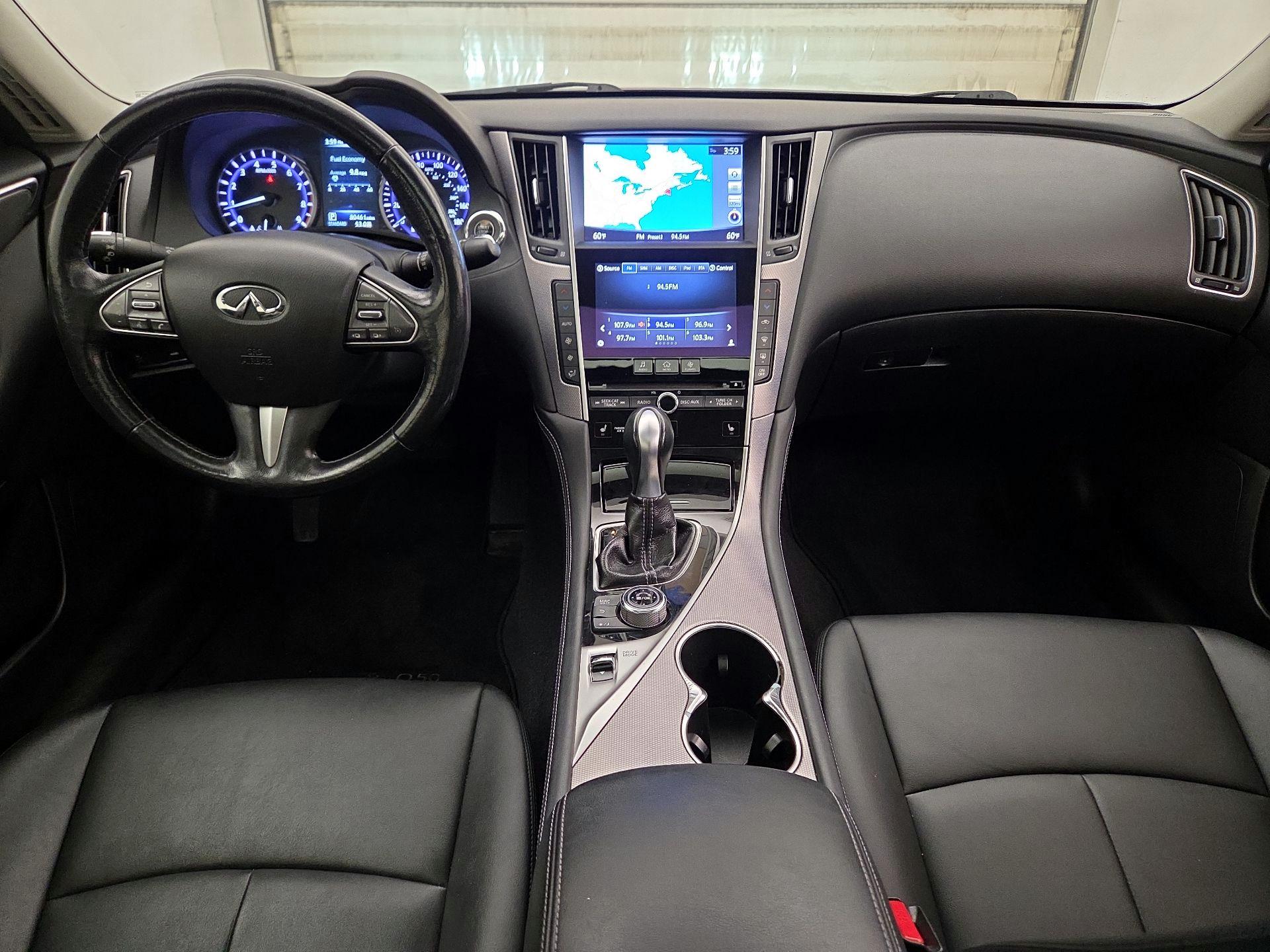 Thumbnail: 2015 INFINITI Q50 - 9