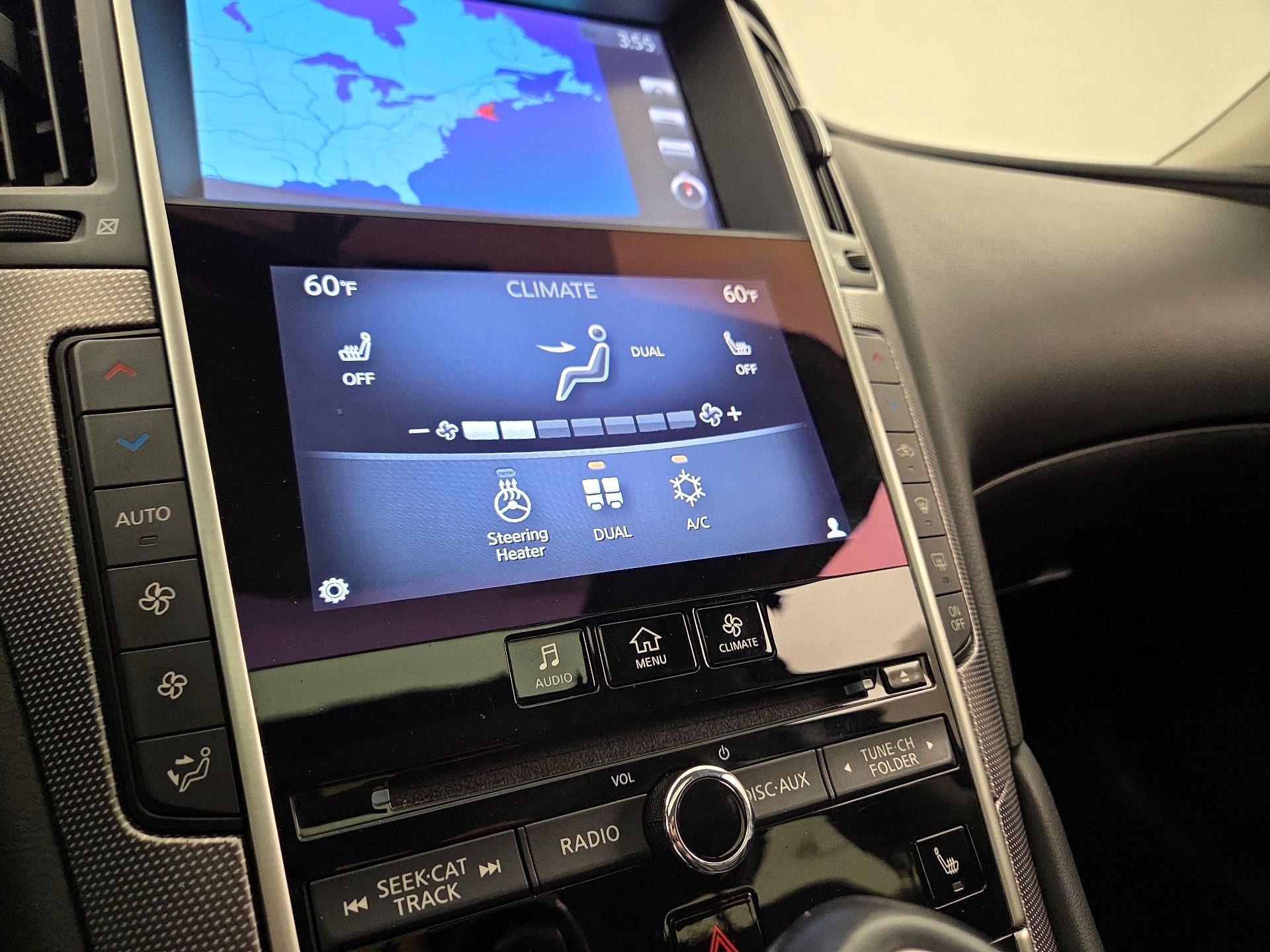 Thumbnail: 2015 INFINITI Q50 - 17