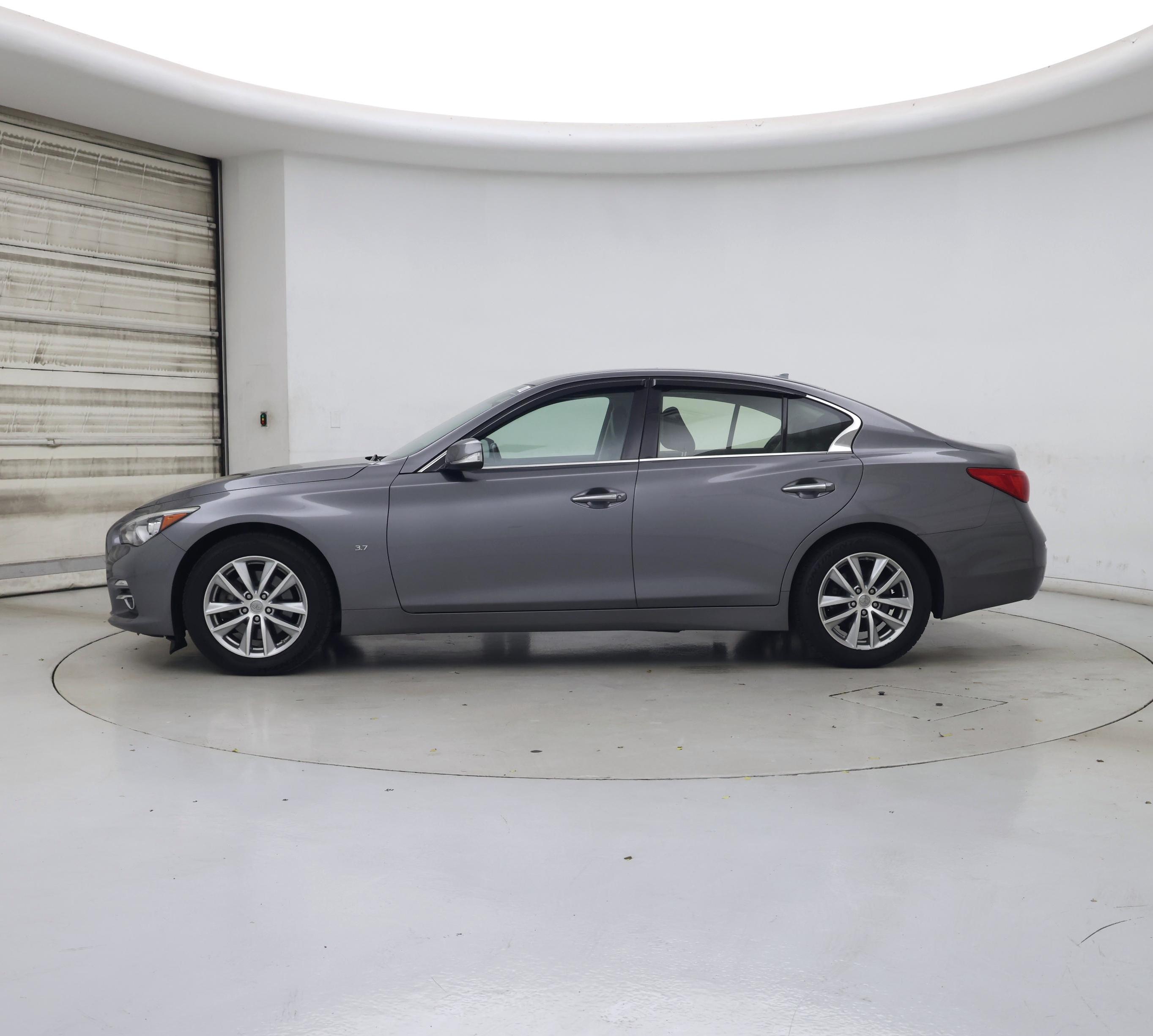 Thumbnail: 2015 INFINITI Q50 - 3